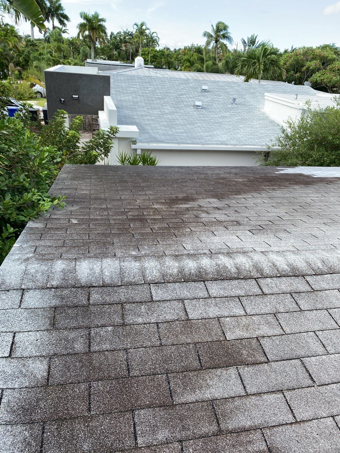 Metal Roof - Galvalume - Regal White by Istueta Roofing