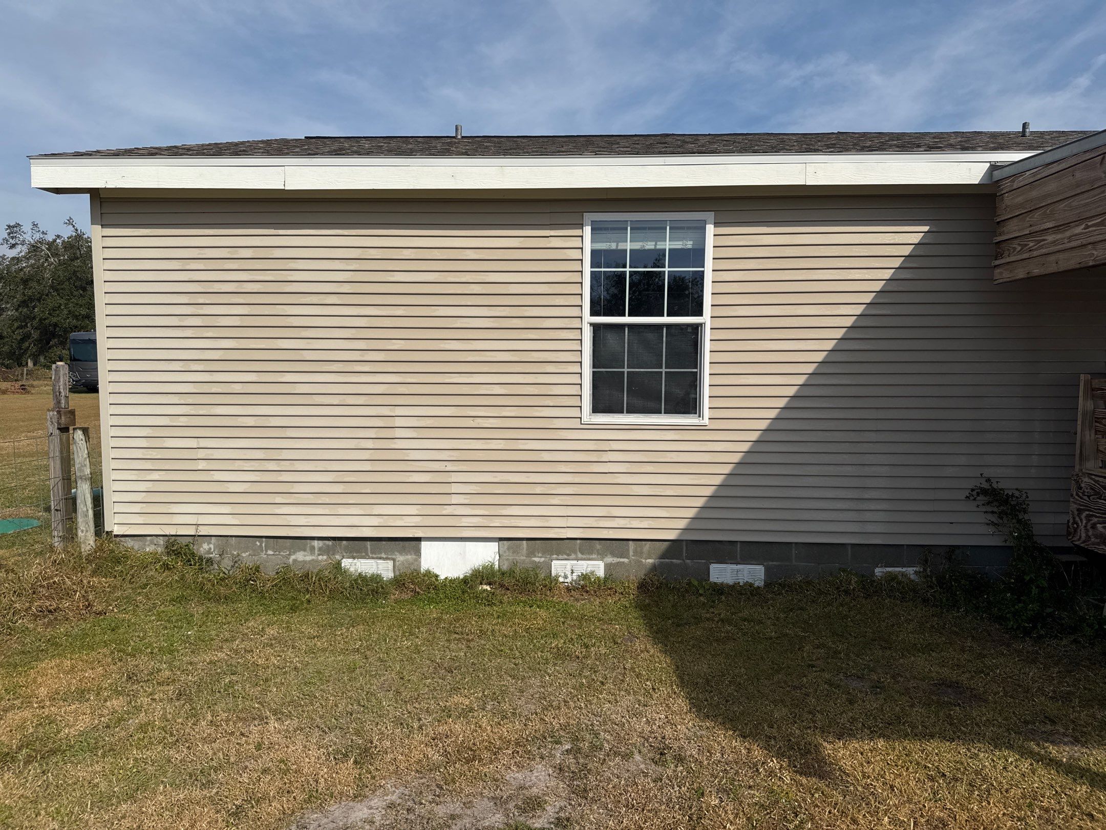 House Wash & Porch Cleaning in Homestead Property, Parrish, FL | Sunshine AquaWash by Sunshine AquaWash