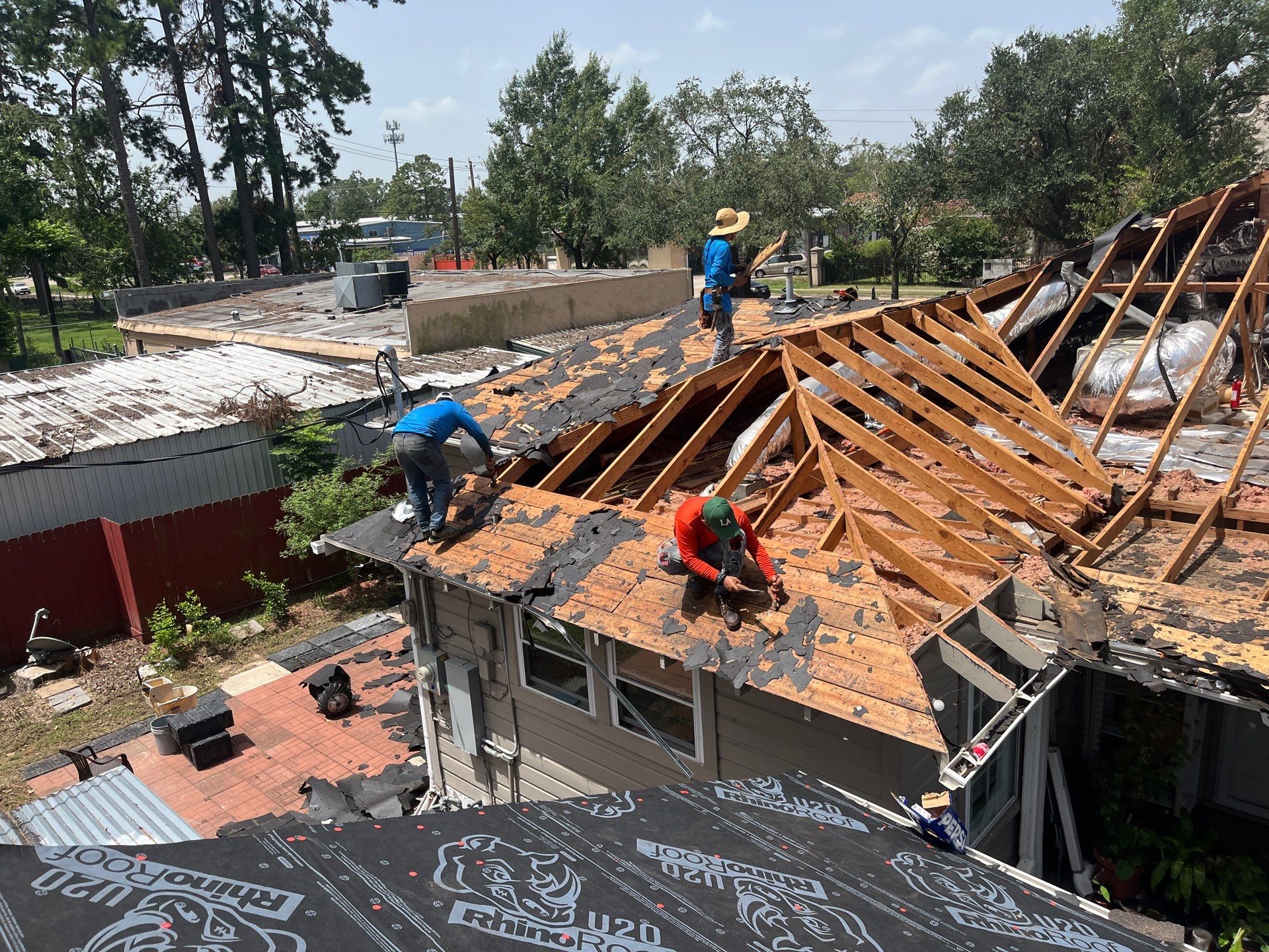 Residential Roofing Installation using Owen's Corning Duration (Lifetime) Shingles by Roof Repair Company