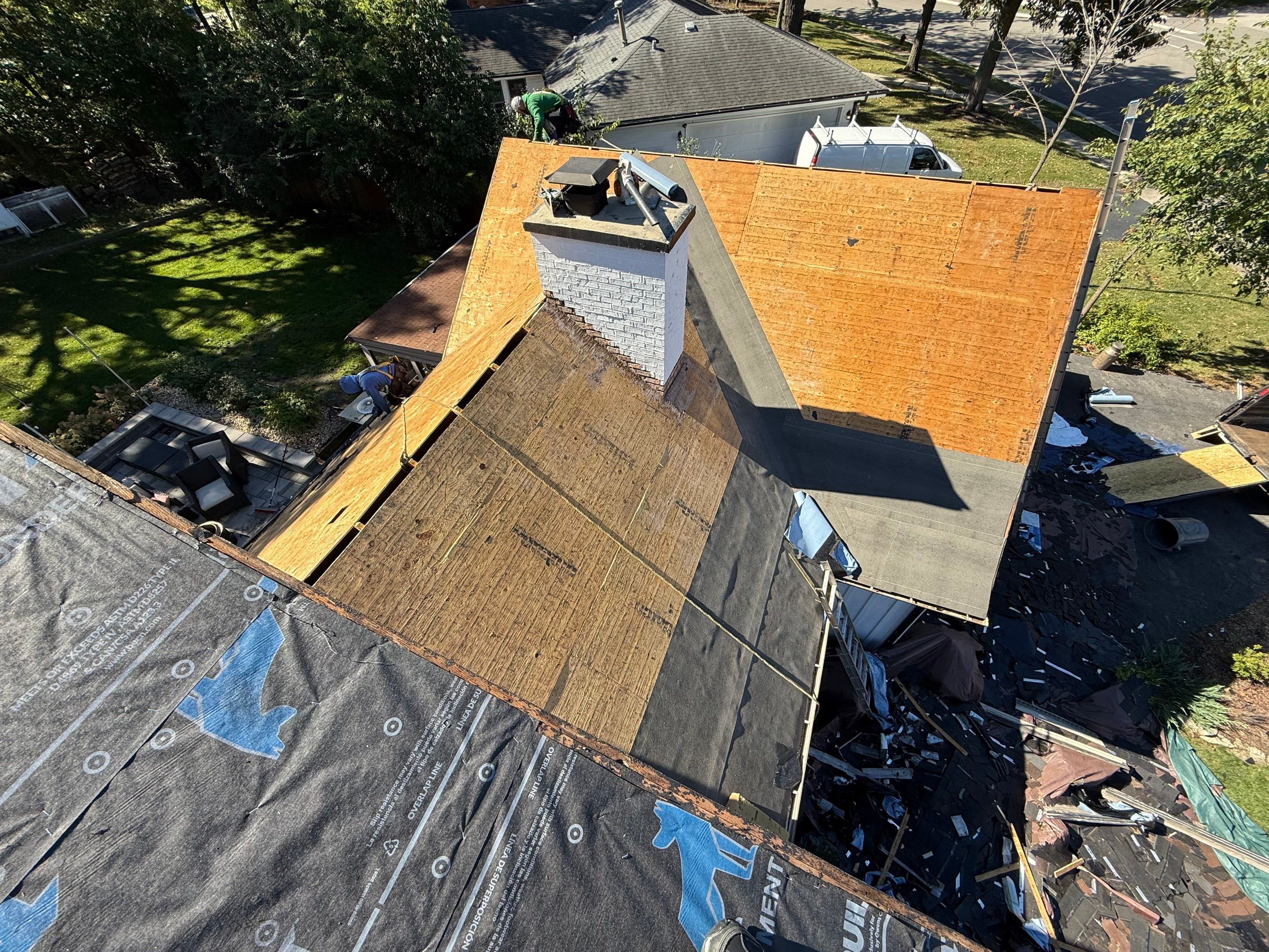 Roofing, fascia, windows by Optimal Home Improvement 