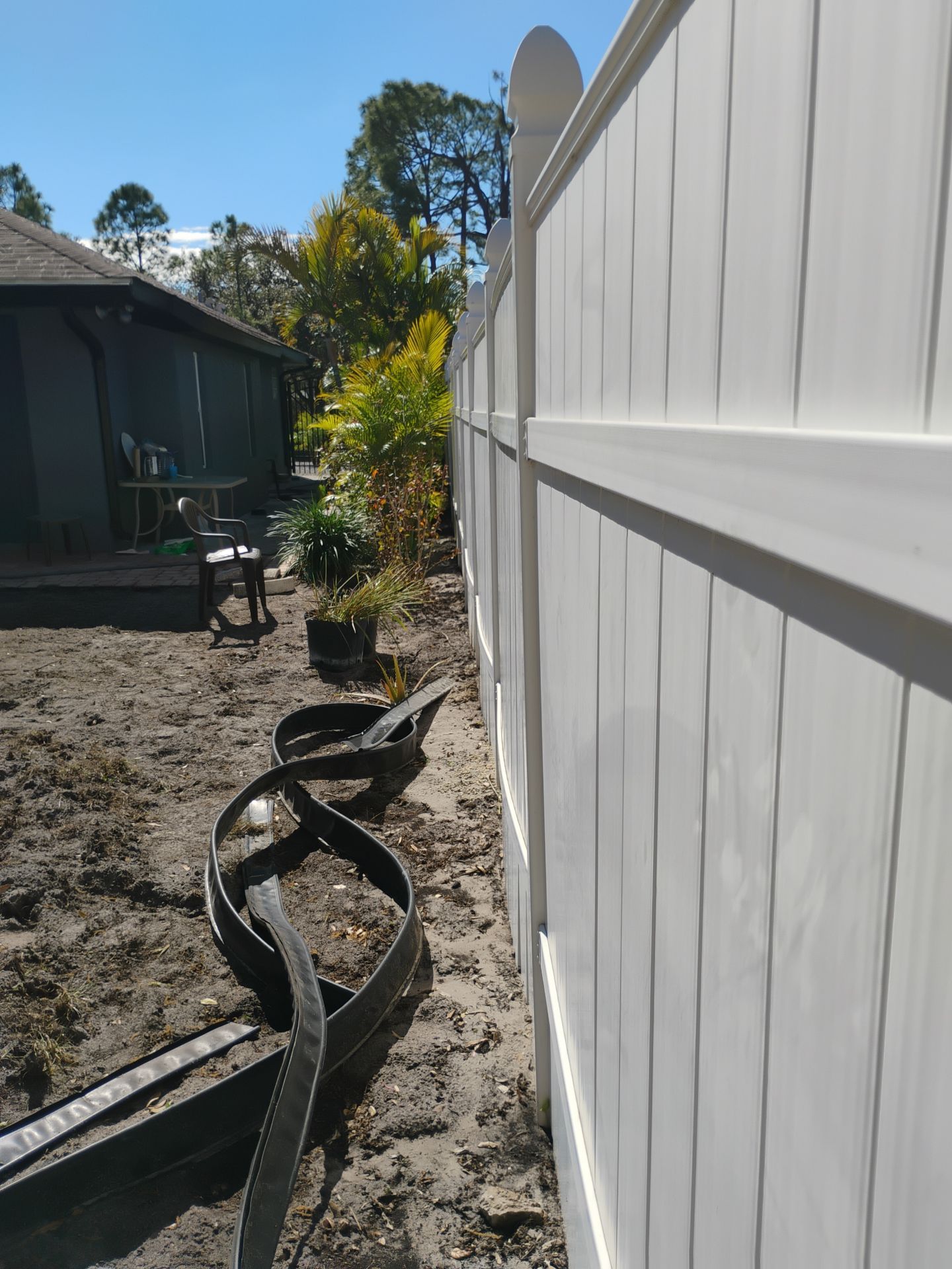 Vinyl Fence Repair in North Port by True Fence LLC