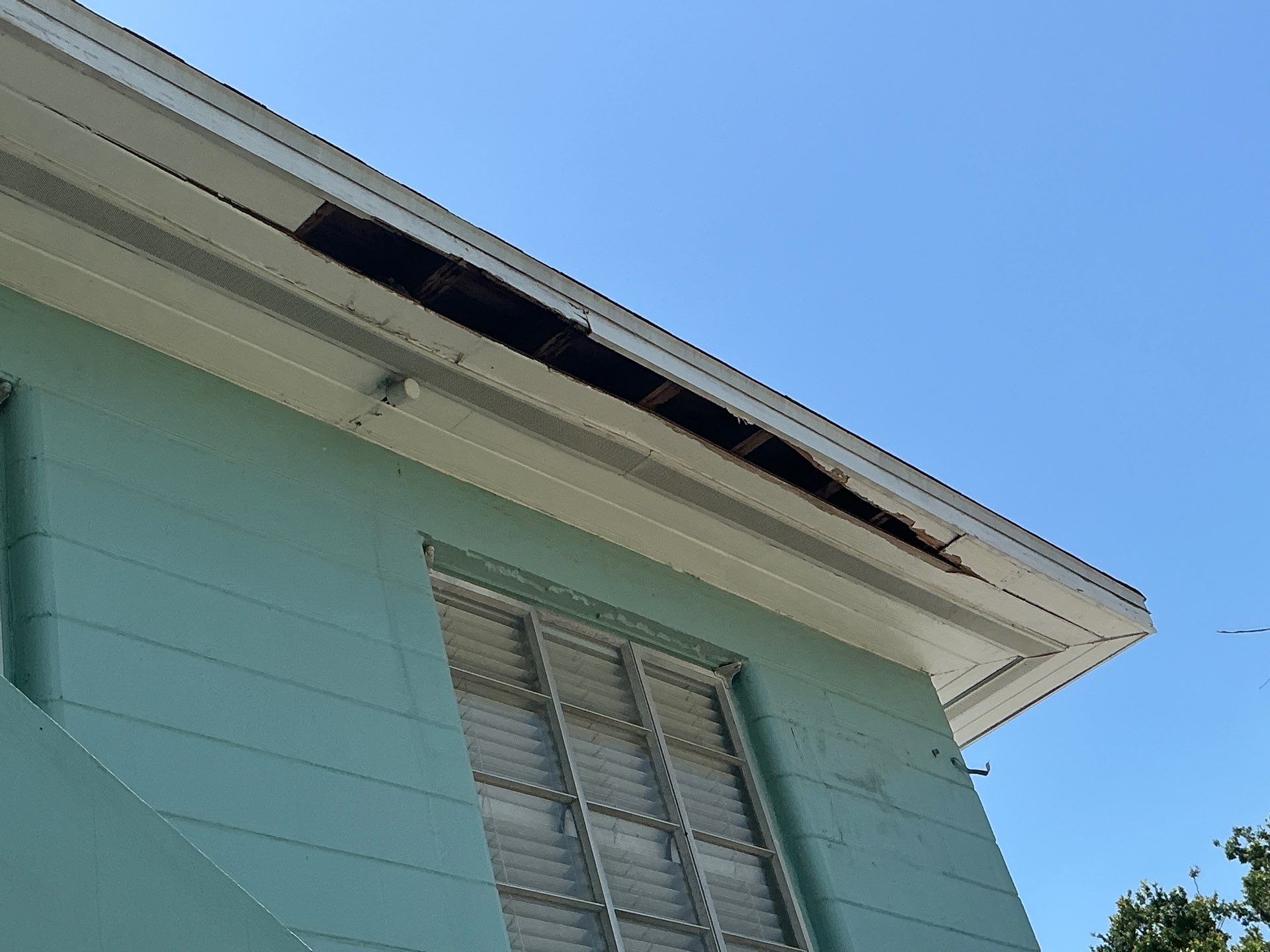 Gutter Replacement Before & After in Sarasota FL by Gutter Professors