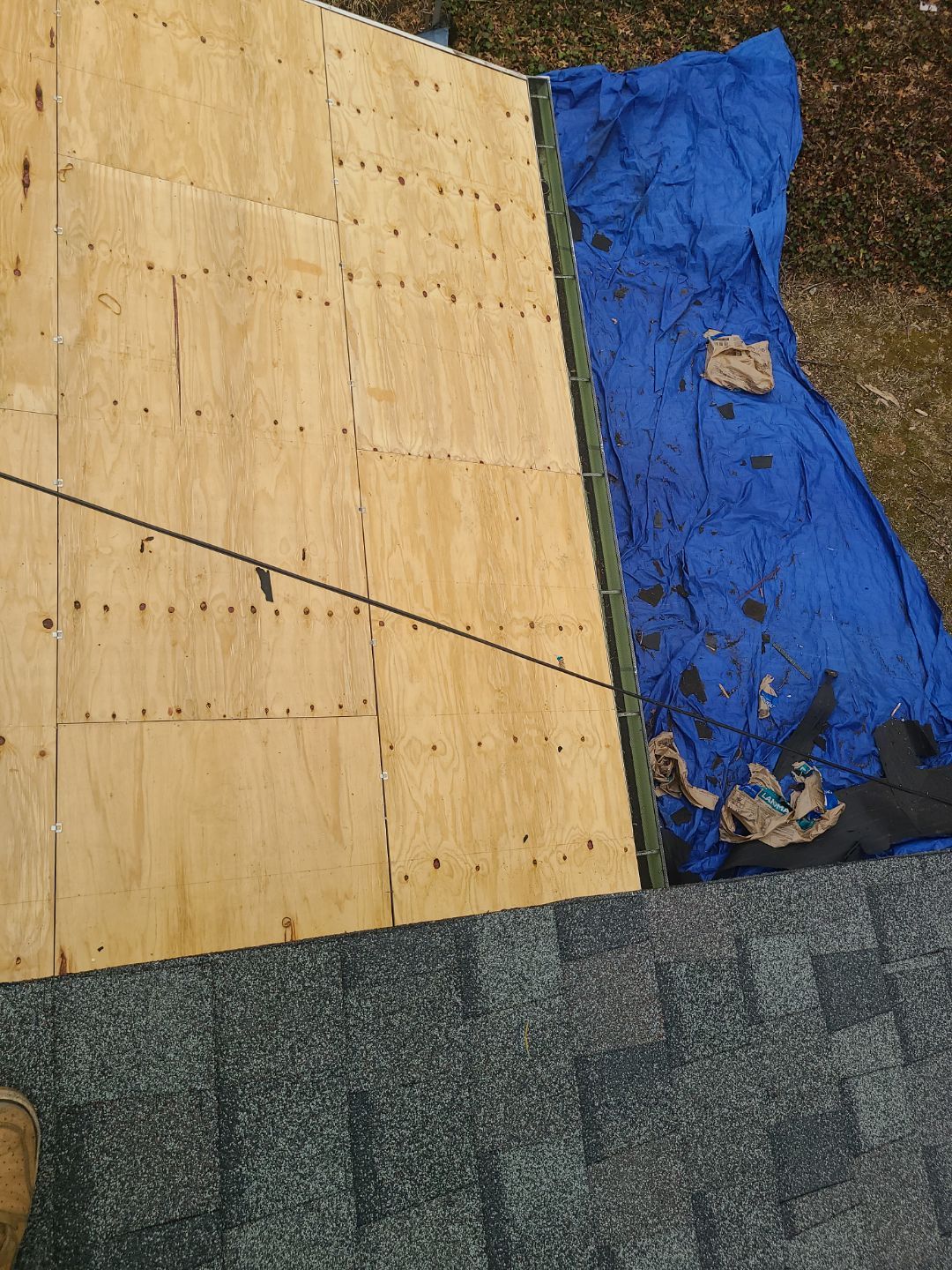 West Springfield: Residential Roof Replacement with CertainTeed Landmark in Colonial Slate by RM Banning, Inc.