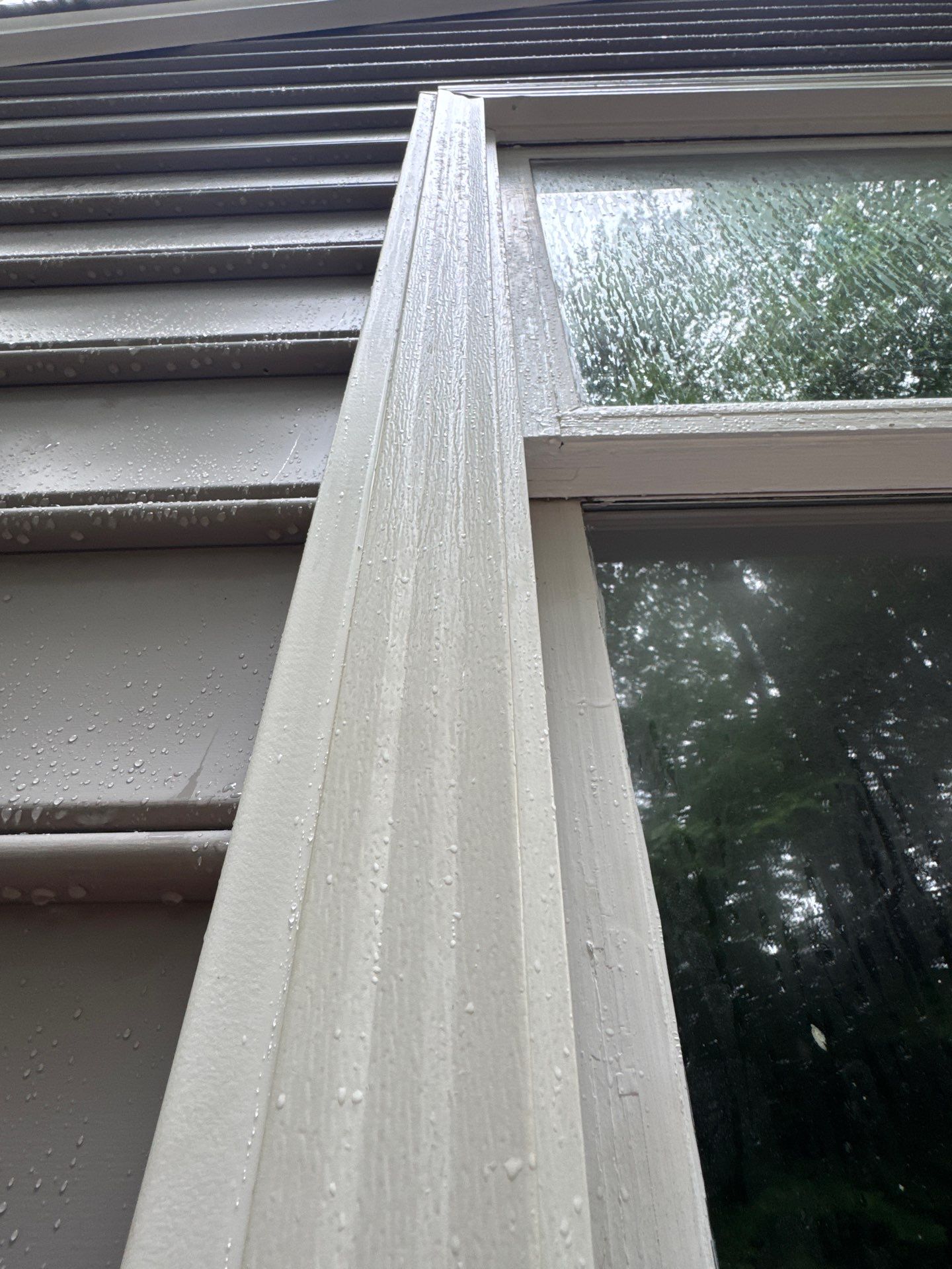 Siding Replacement and Structural Wood Rot Repairs in Mechanicsville by Cade Construction