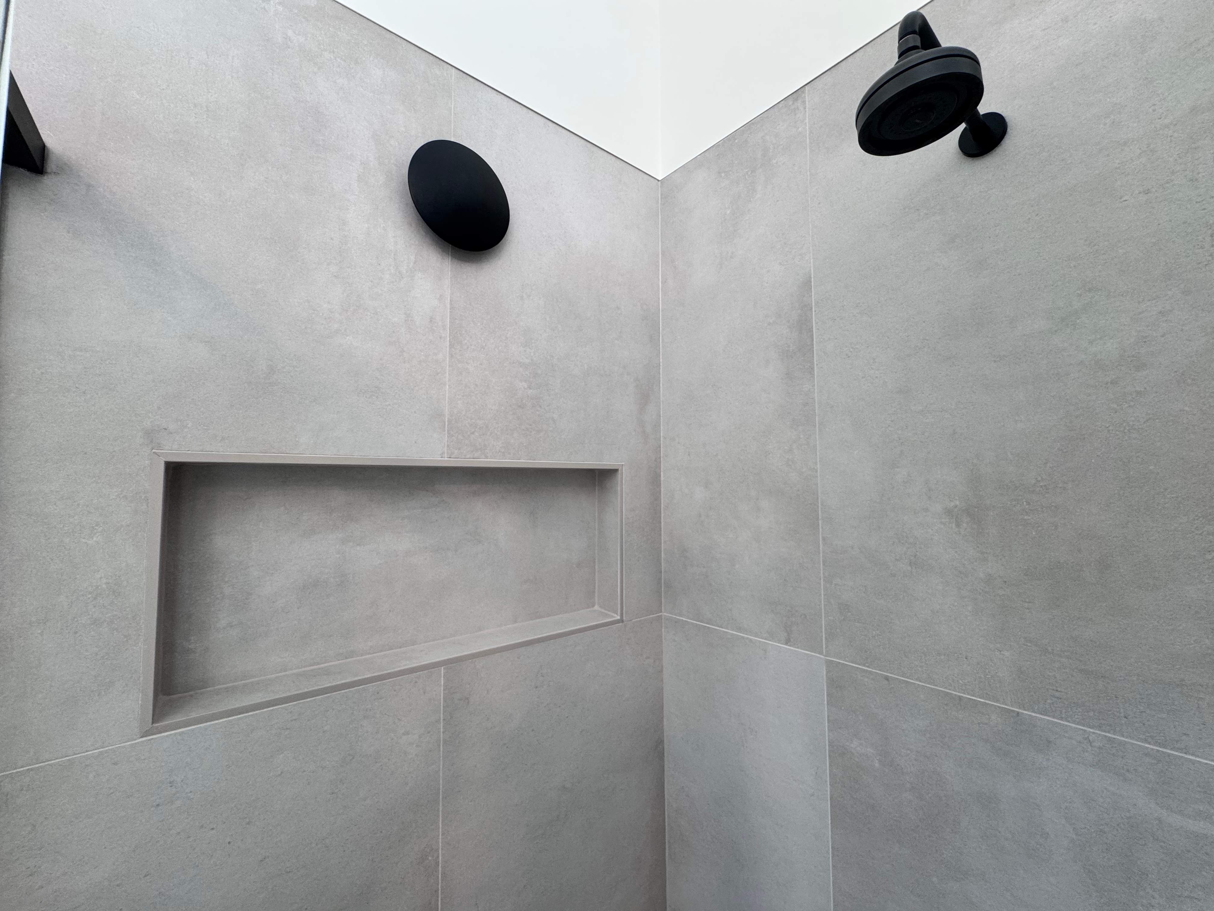 Master bathroom renovation by Prudencio