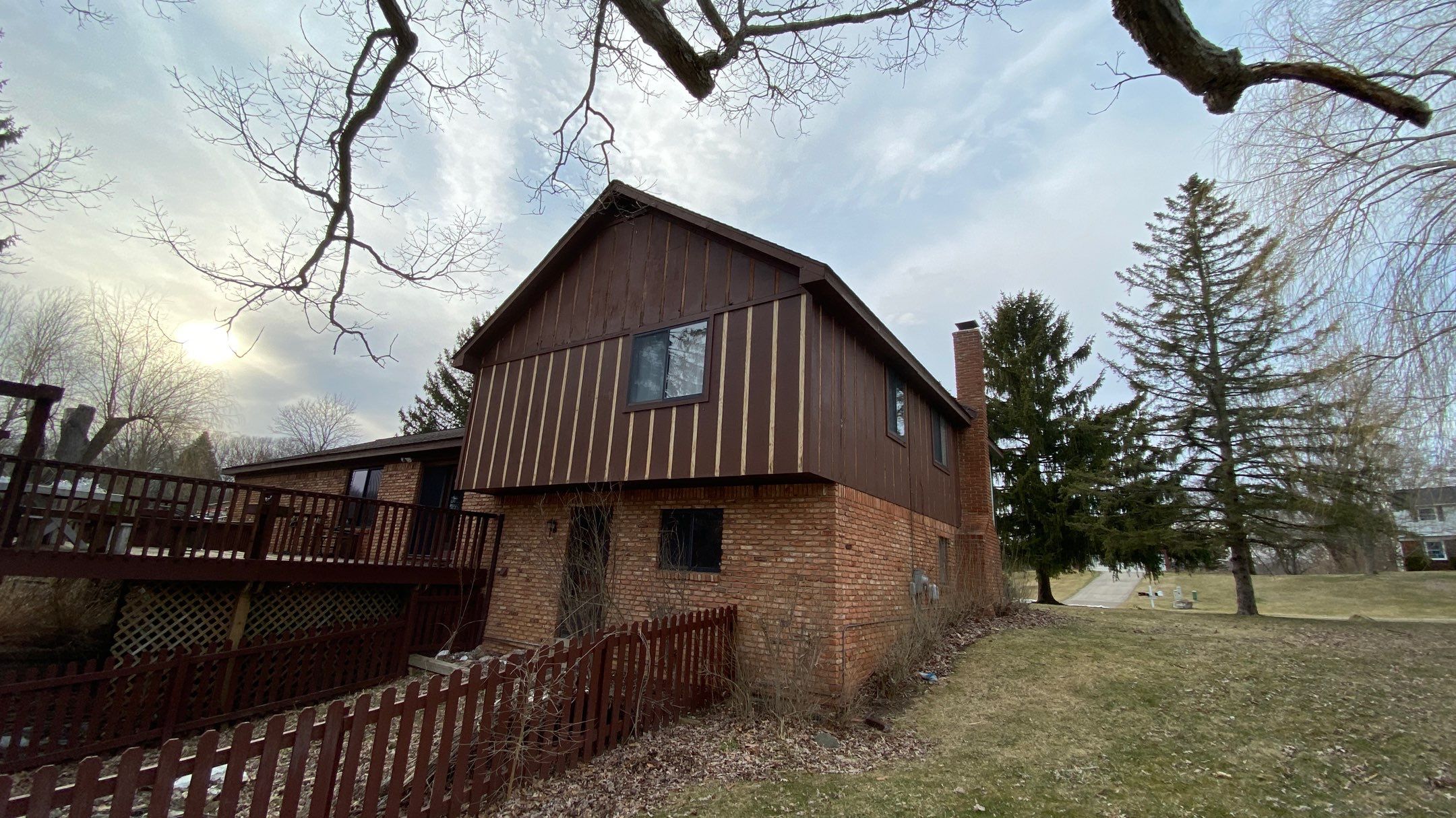 Siding Replacement using CertainTeed Restoration Classis D4 by 180 Contractors