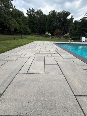 Gutter Cleaning in Englewood Cliffs, NJ — Gallo Bros job photo