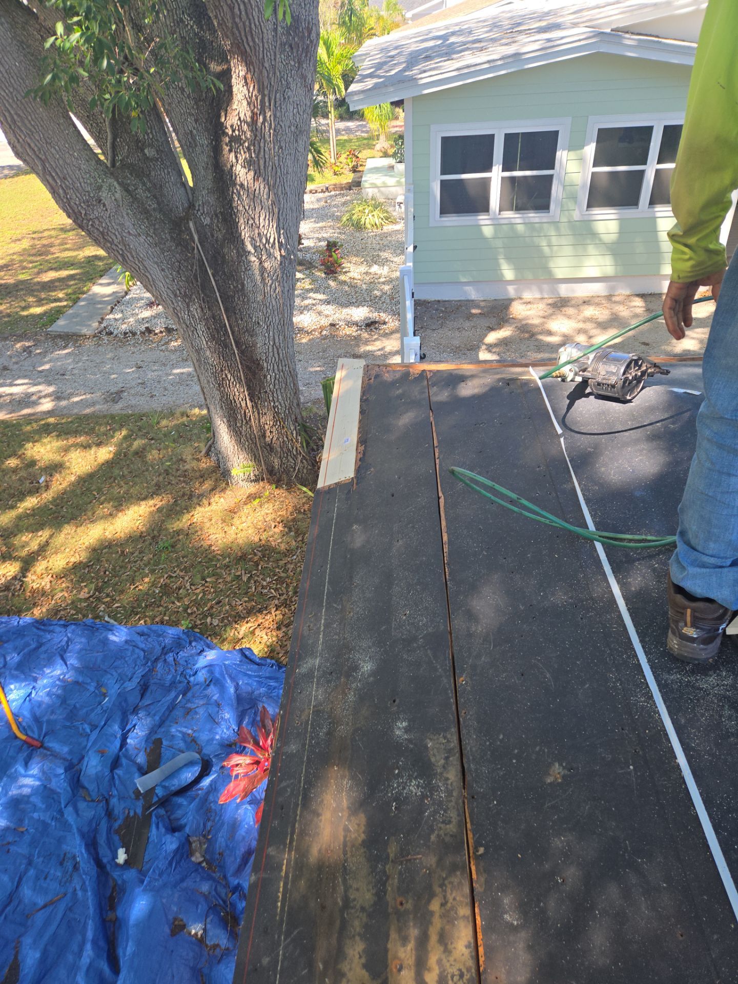 Project in St. Petersburg 33710 by Mitchell Roofing Company LLC 