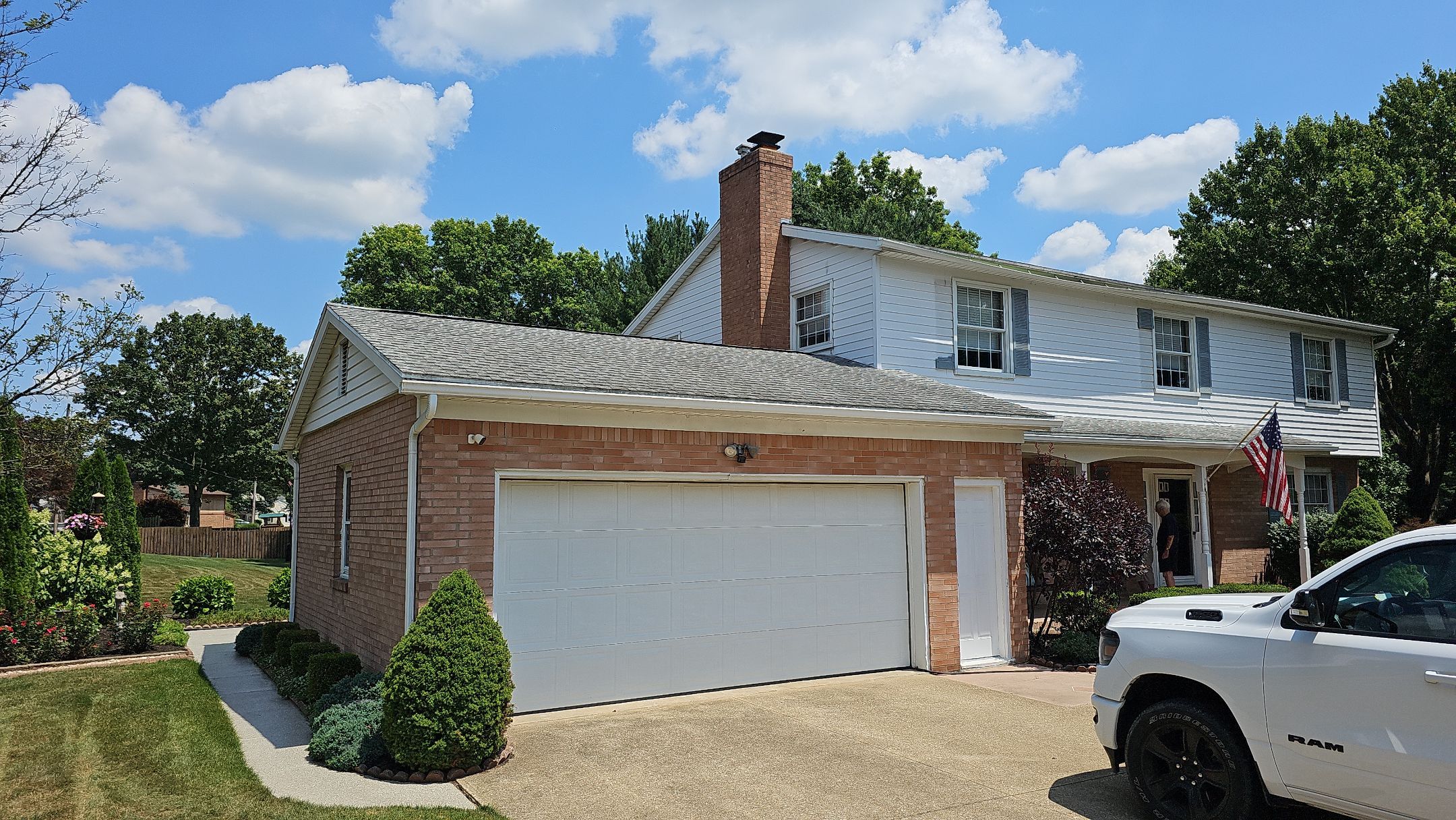 ATLAS PINNACLE COLOR: COASTAL GRANITE by Eagle Eye Roofing