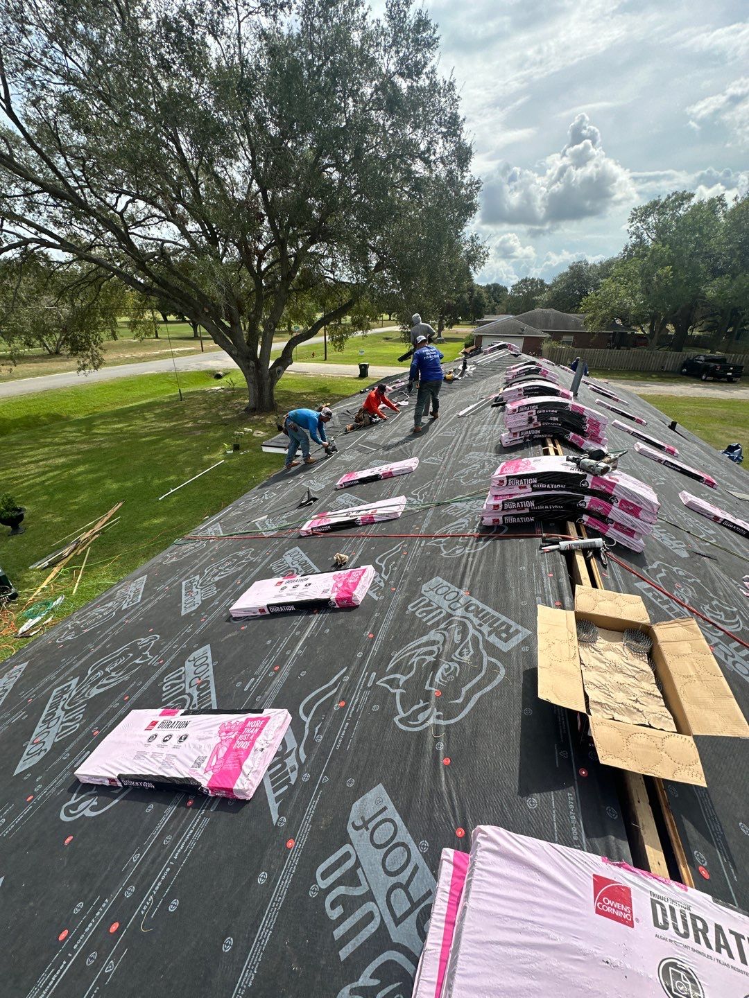 Residential Roofing Installation using Owen's Corning Duration (Lifetime) Shingles by Roof Repair Company