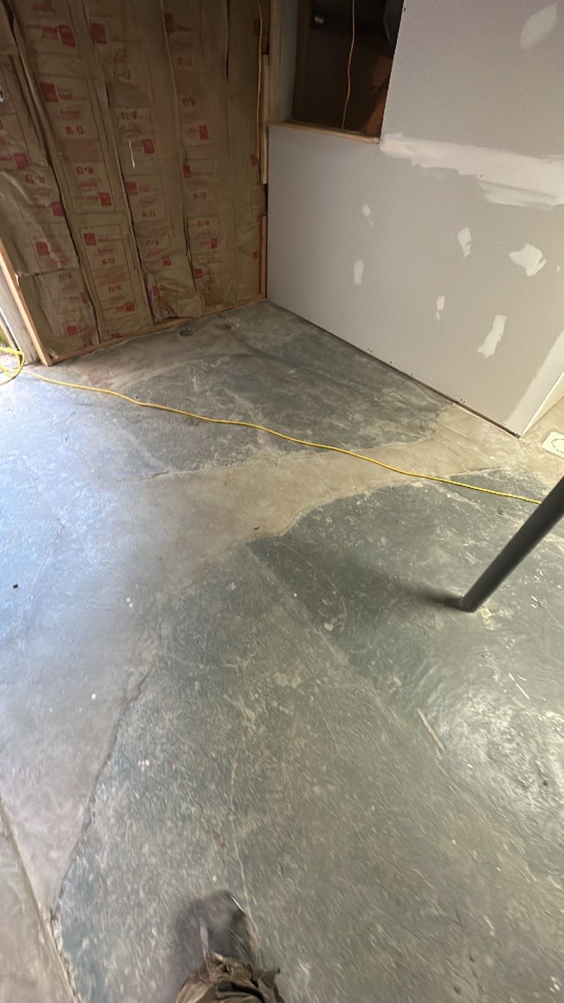 Basement, Bar & Laundry area  by Floors in a Day, Inc