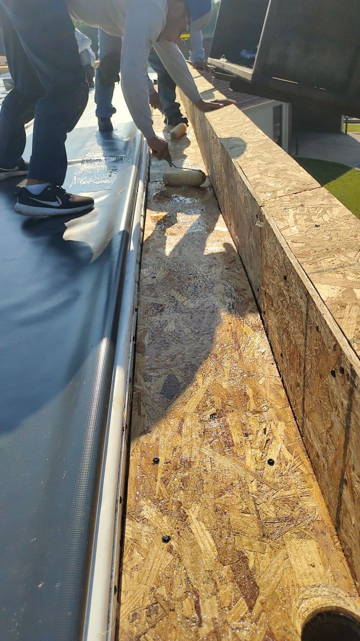 First Assembly of God, De Queen, Arkansas by Hostetler Roofing