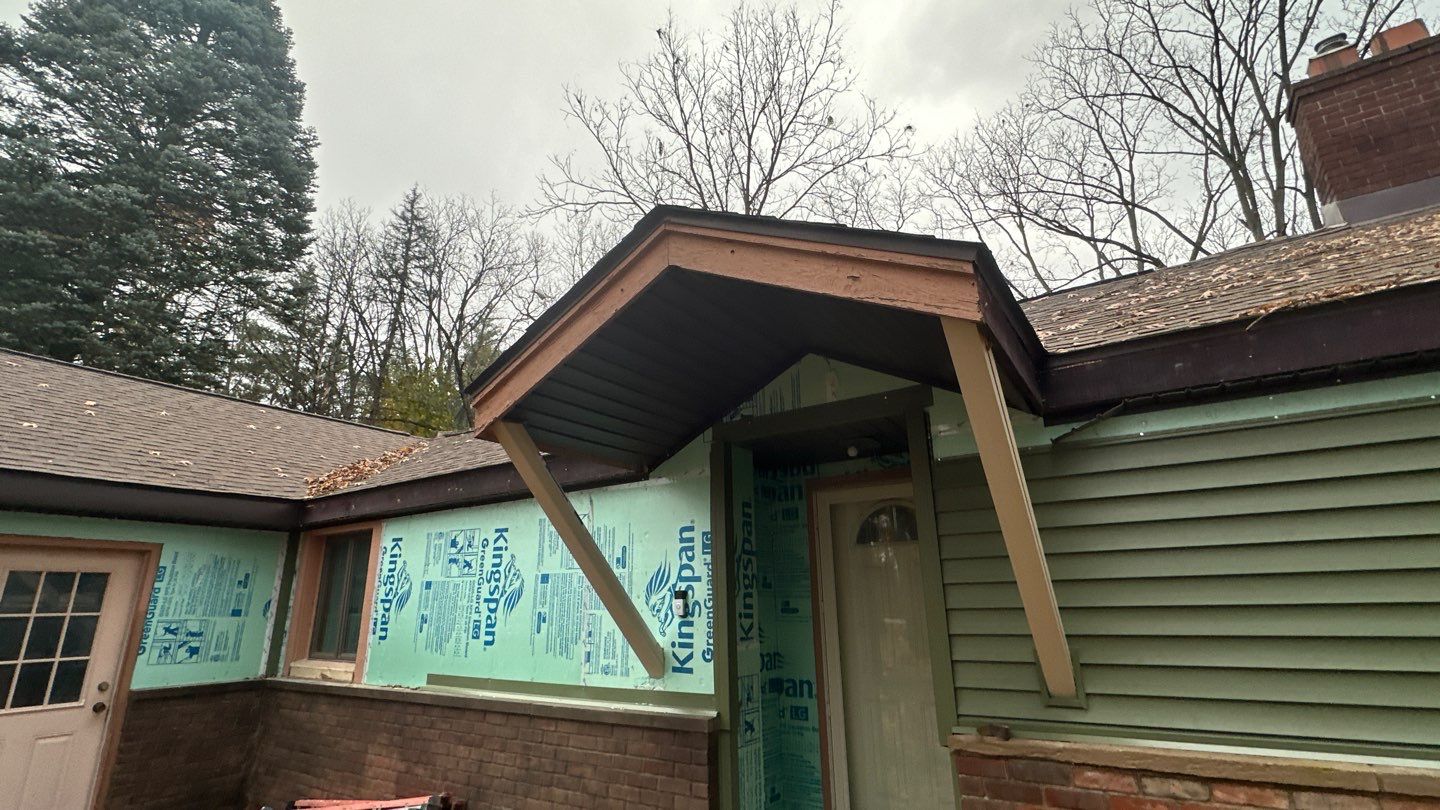 Siding Replacement using CertainTeed Restoration Classis D4 by 180 Contractors