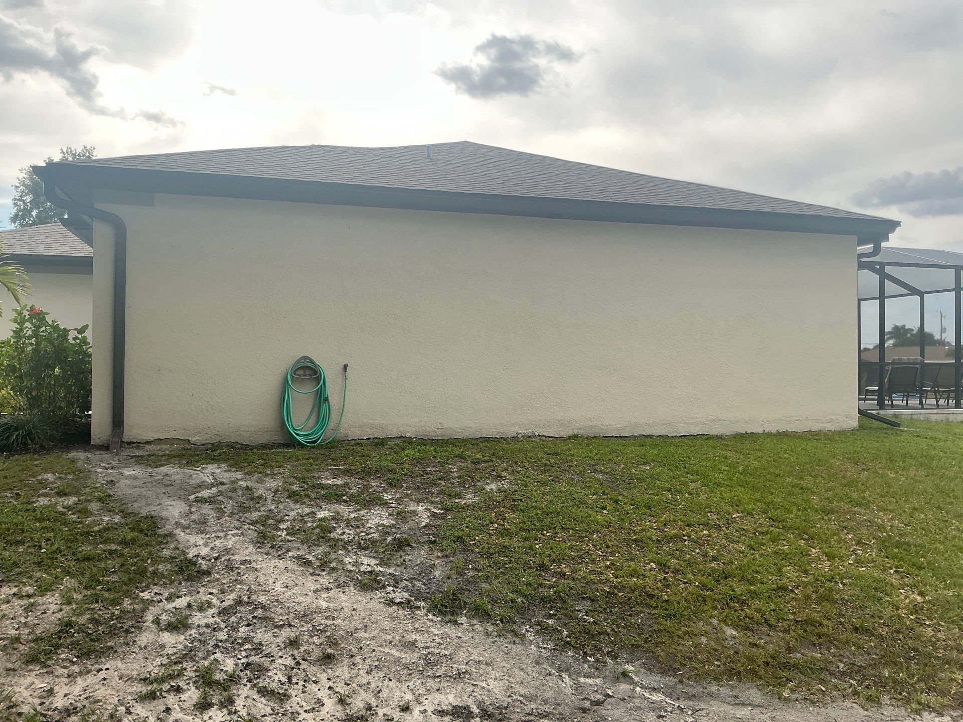Custom Seamless Gutters and Downspouts for Large Homes in Tampa FL by Gutter Professor by Gutter Professors