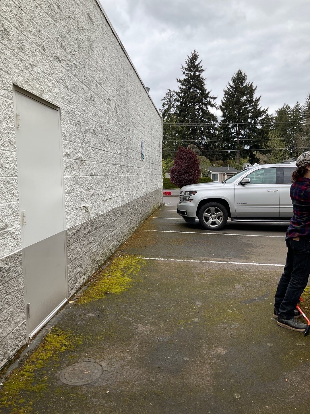 Store wash using Soft wash solution by Willamette Outdoor Wash LLC