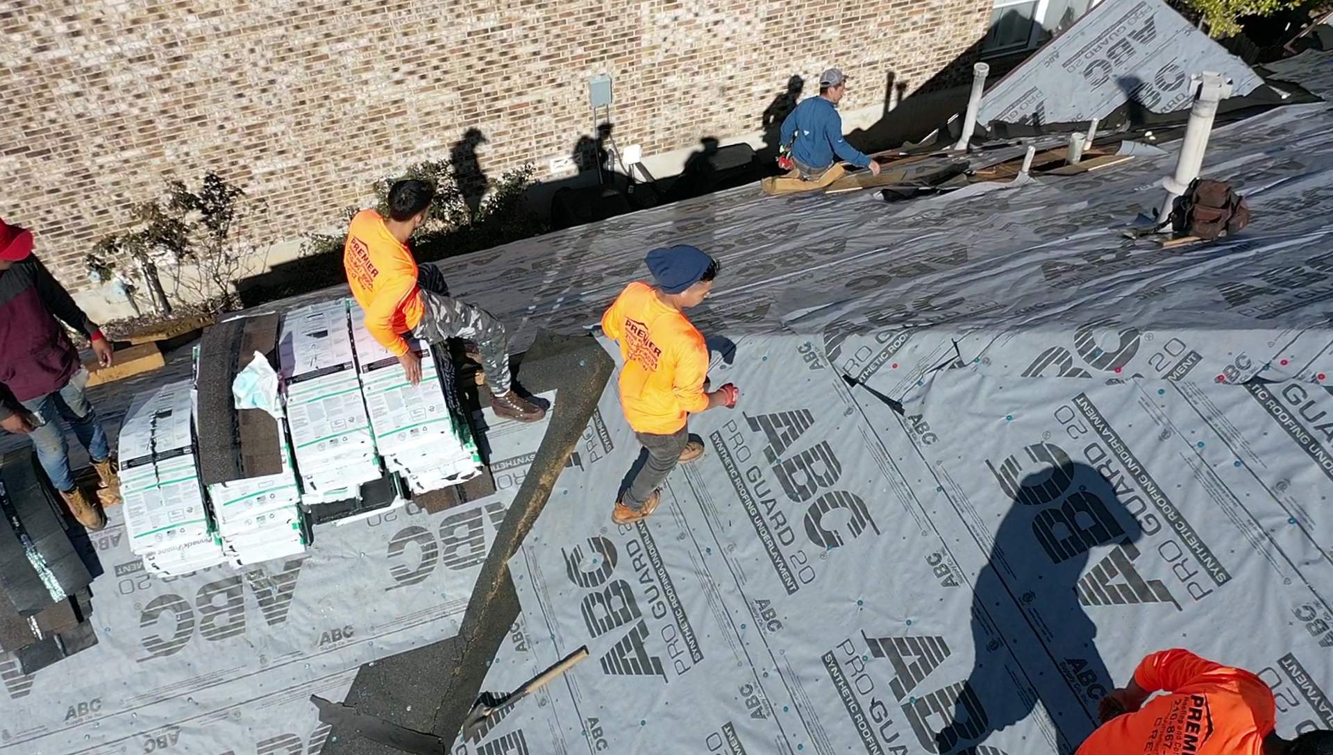 Residential Roof Replacement using Pinnacle Pristine 30 Year Laminate Shingles by Premier Roofing and Contracting