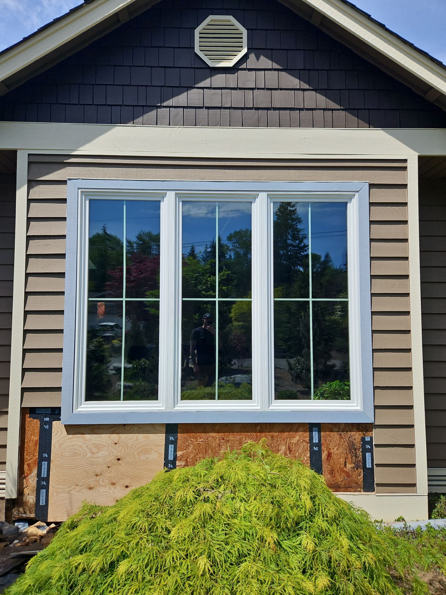 Milgard Window Installation in Snohomish by Emerald City Energy 