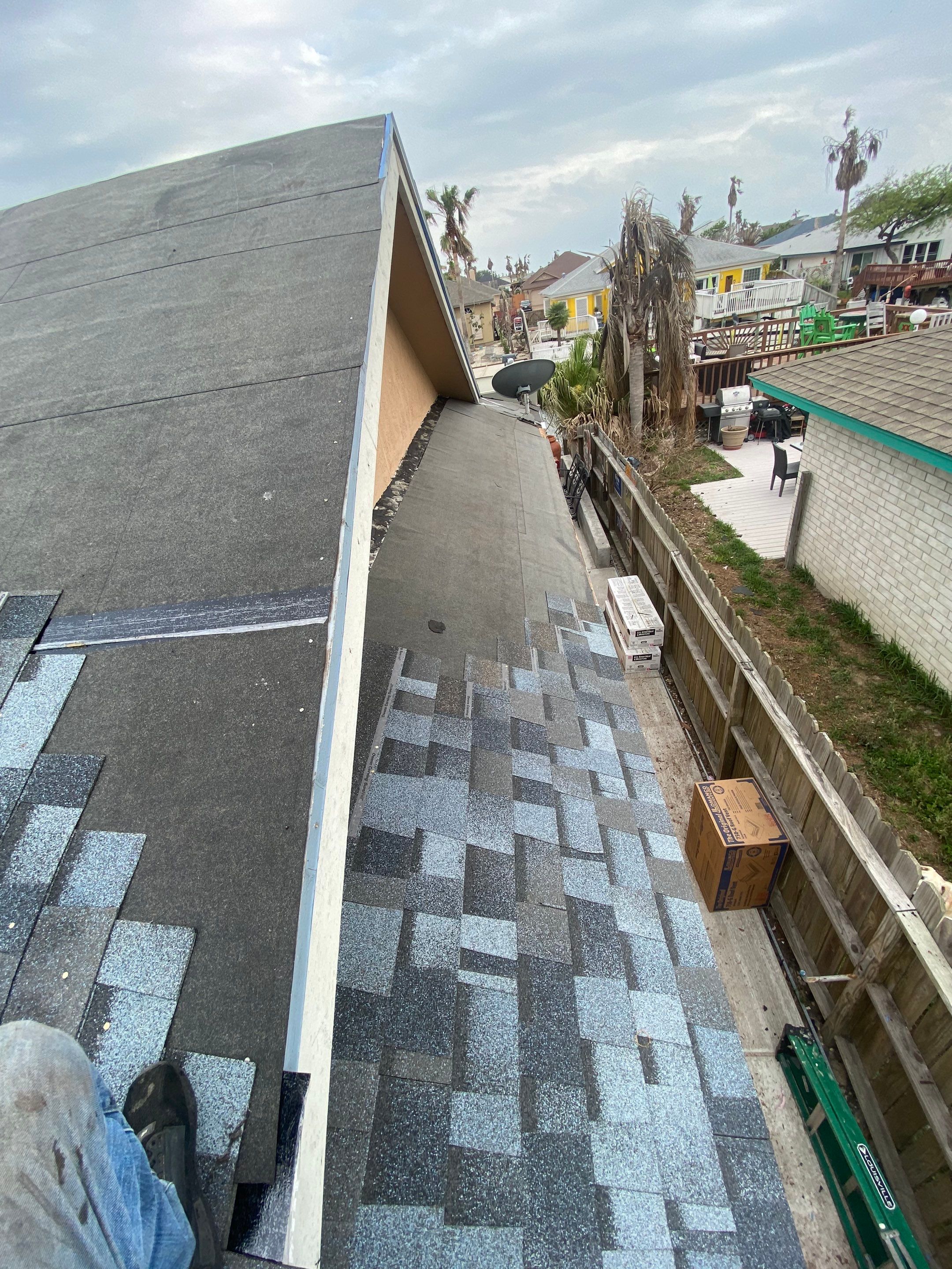 Pacific Wave by Bayfront Roofing and Construction