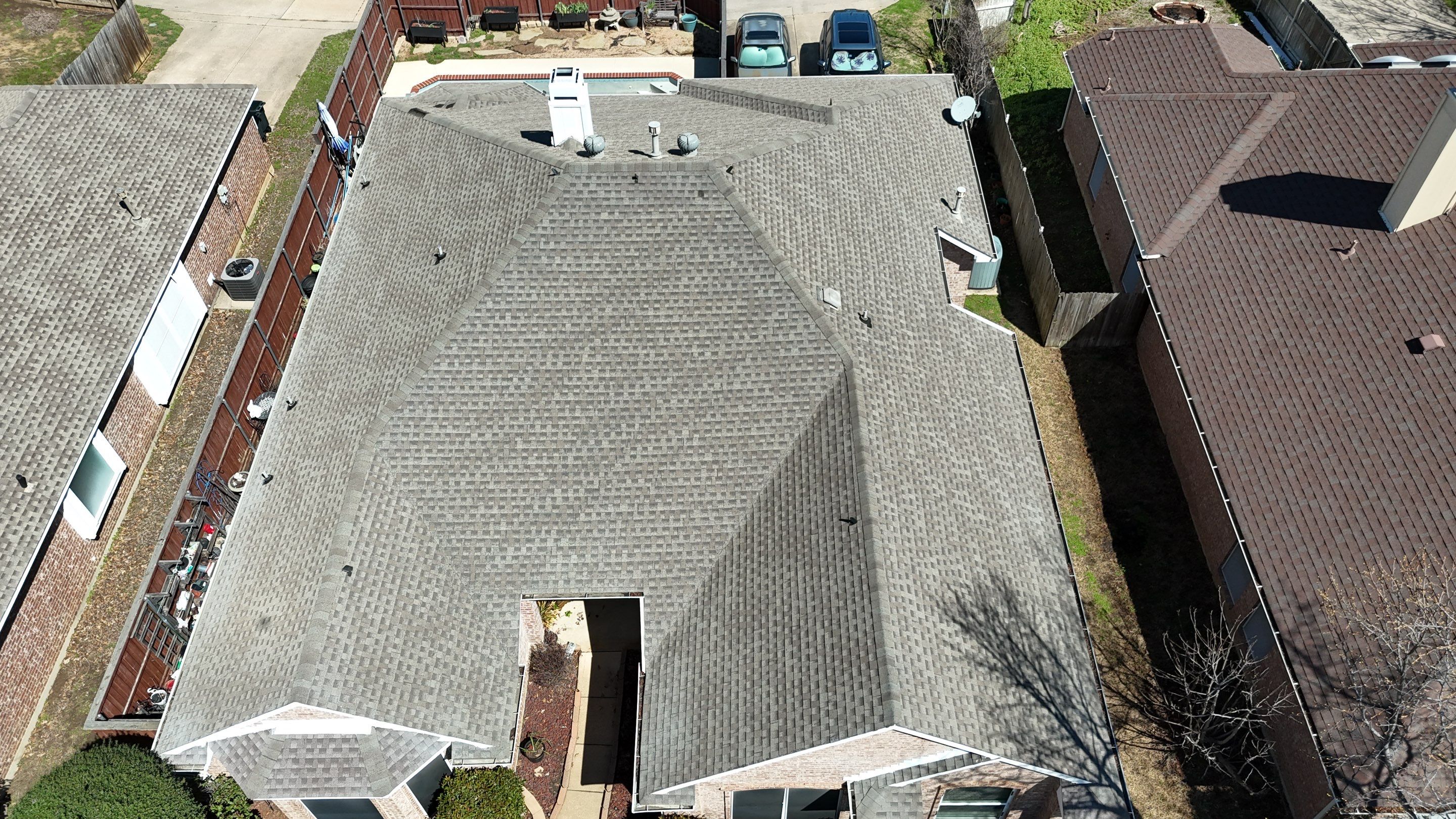 LEWISVILLE ROOF MAKEOVER by Stand Up Roofing & Construction