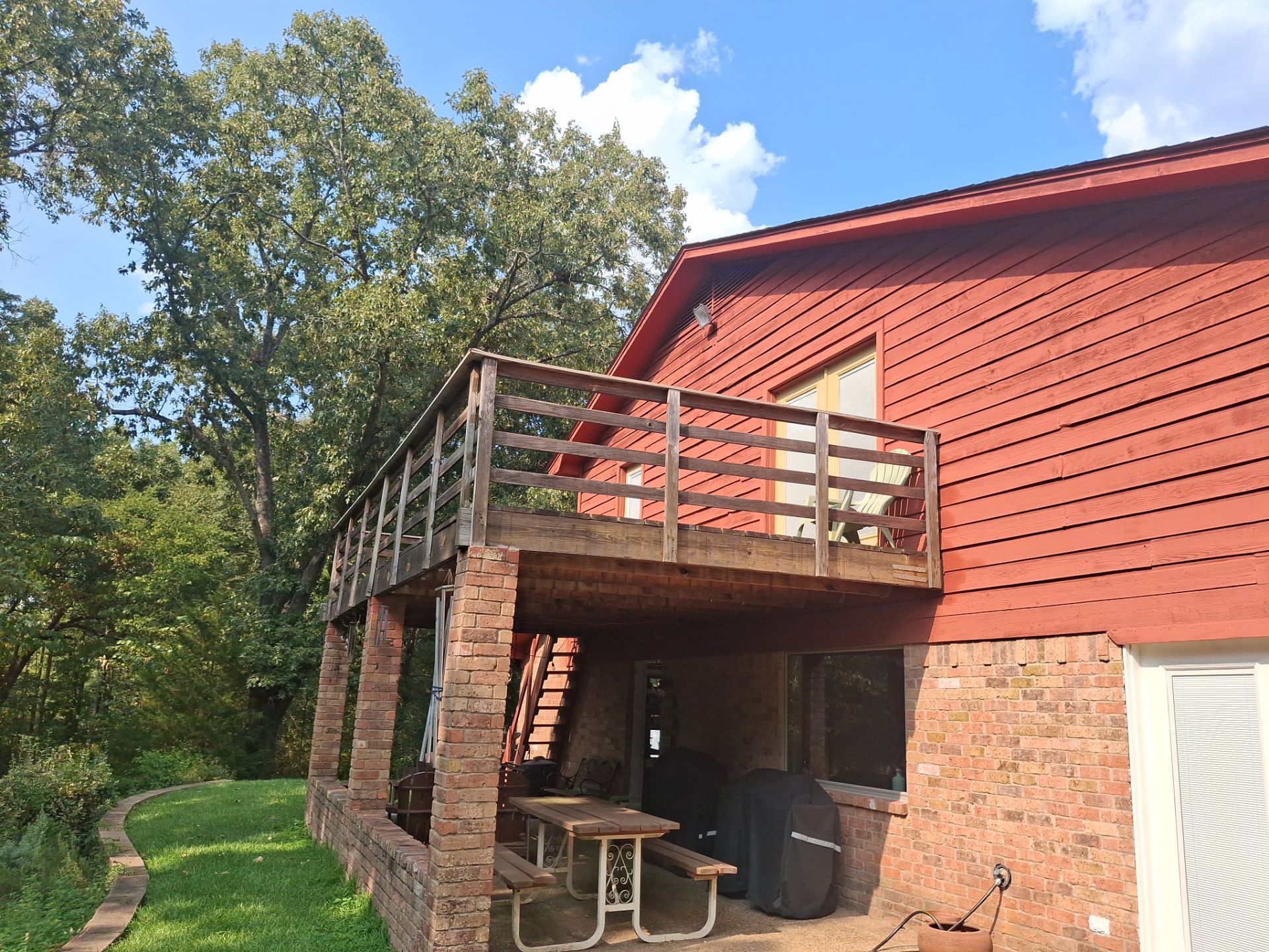 Longview, TX Exterior Wood Restoration & Paint Transformation by Quality Coats Painting