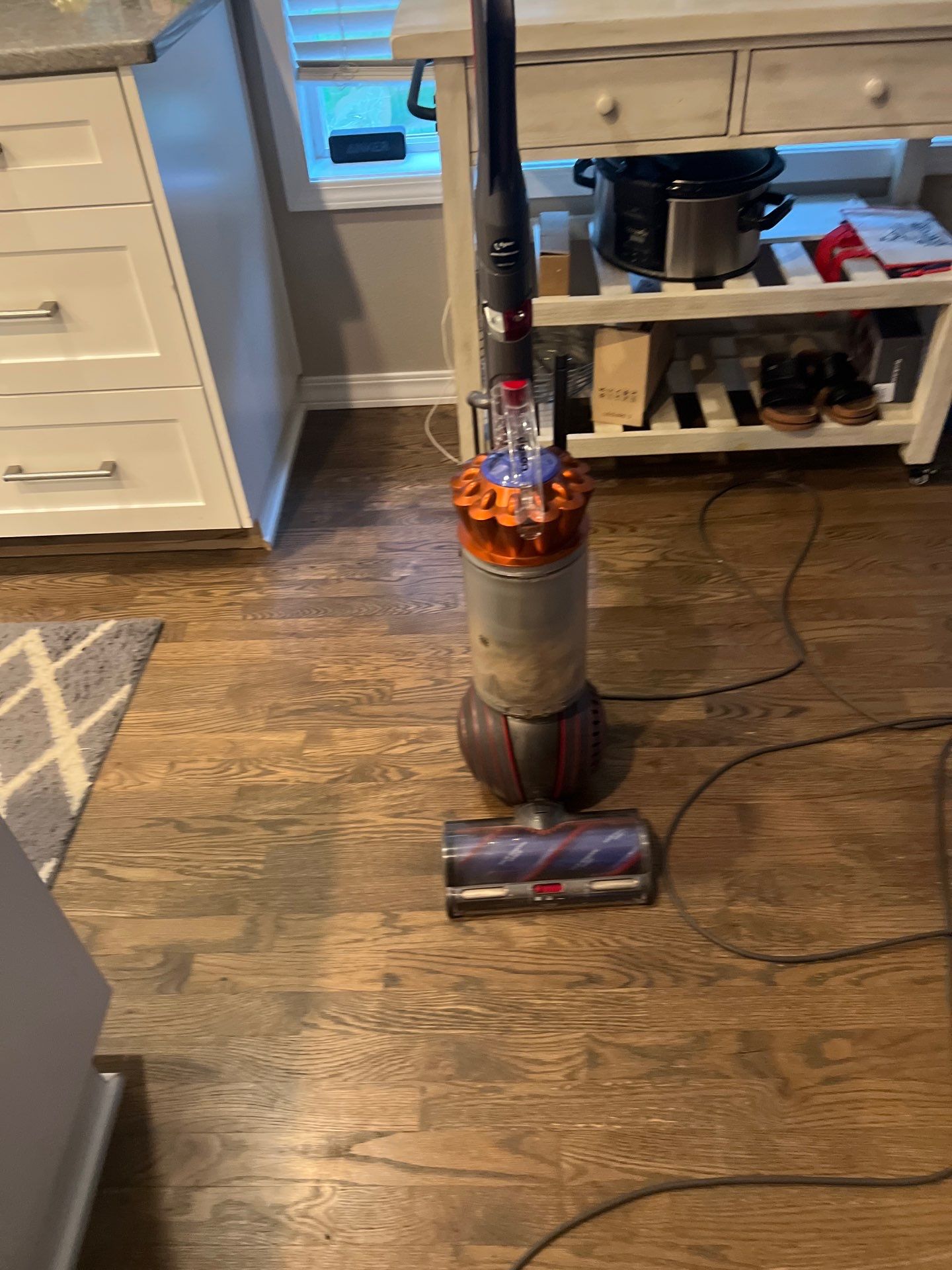 House cleaner Project in Tigard by Cloud 9 Professional Cleaning Services