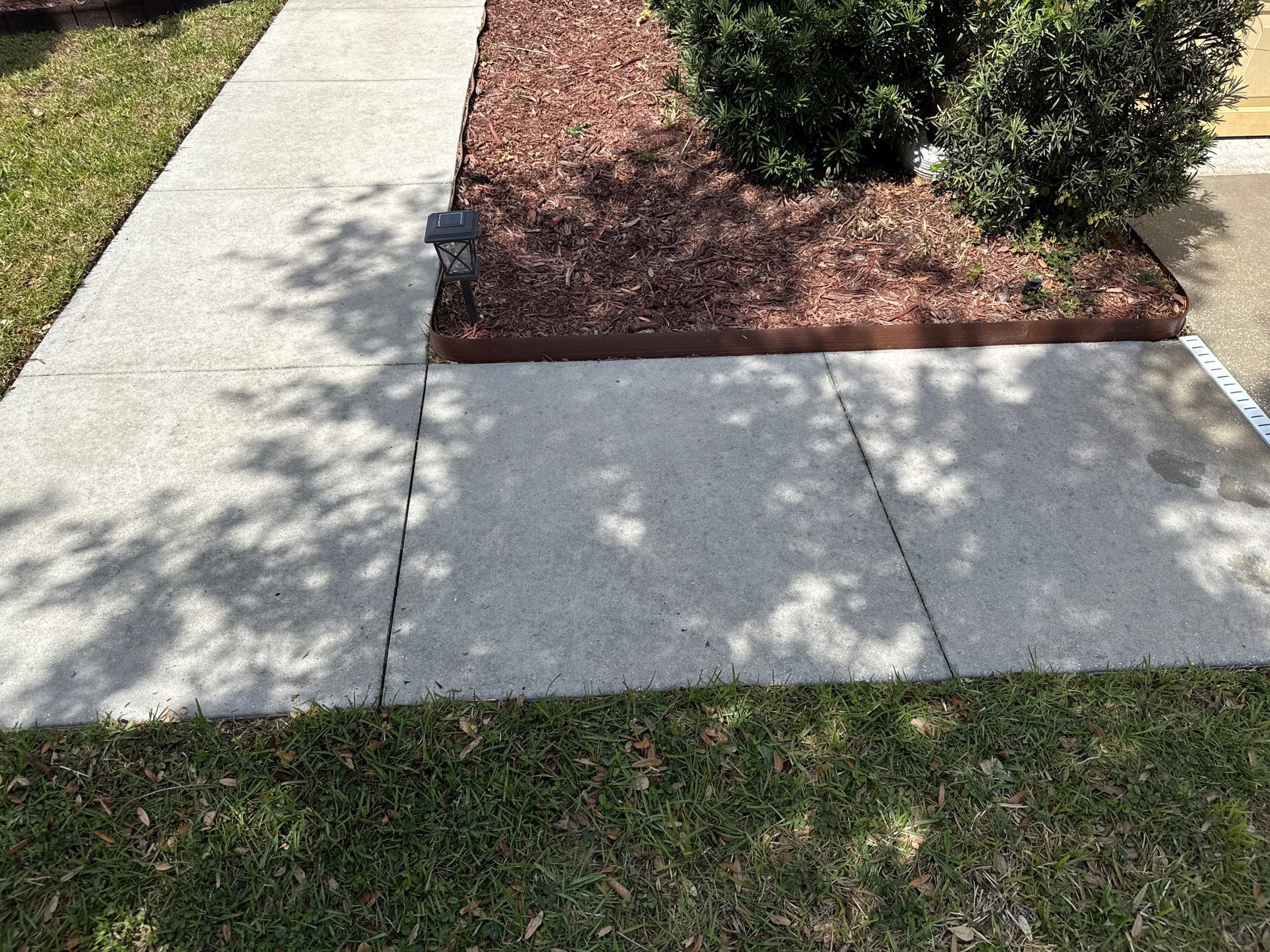 Driveway & Rear Wall Soft Wash | Lexington Community | Parrish, FL | Sunshine AquaWash by Sunshine AquaWash