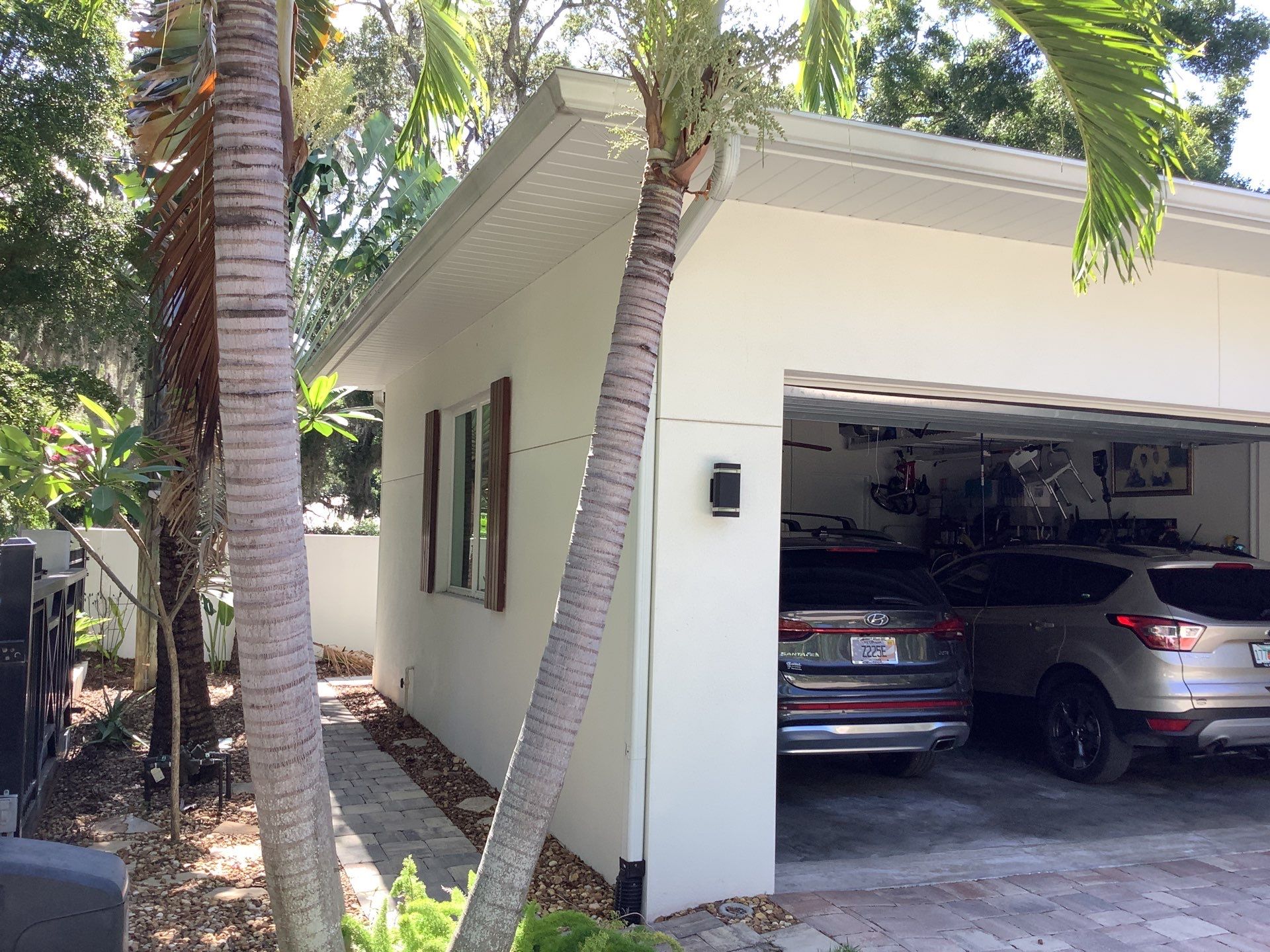 Gutter guards installation combined with gutter cleaning in Sarasota, FL by Gutter Professors