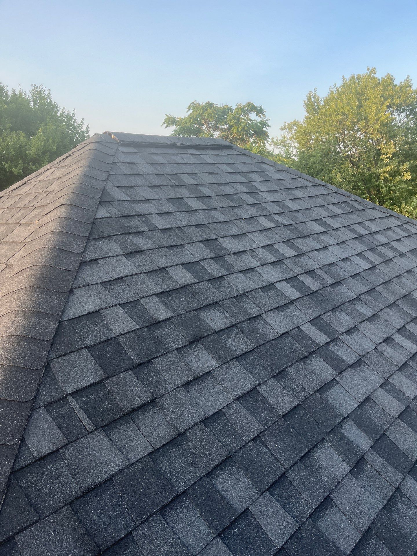 McLean: Residential Roof Installation with Landmark Pro Designer Shingles in Max Def Moire Black by RM Banning, Inc.