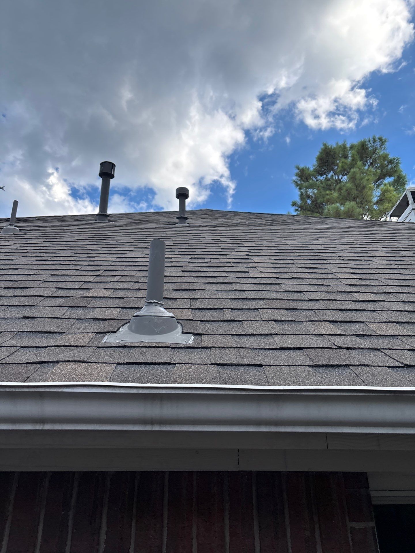 Humble Roof Install by Modern BYLT Roofing & Construction