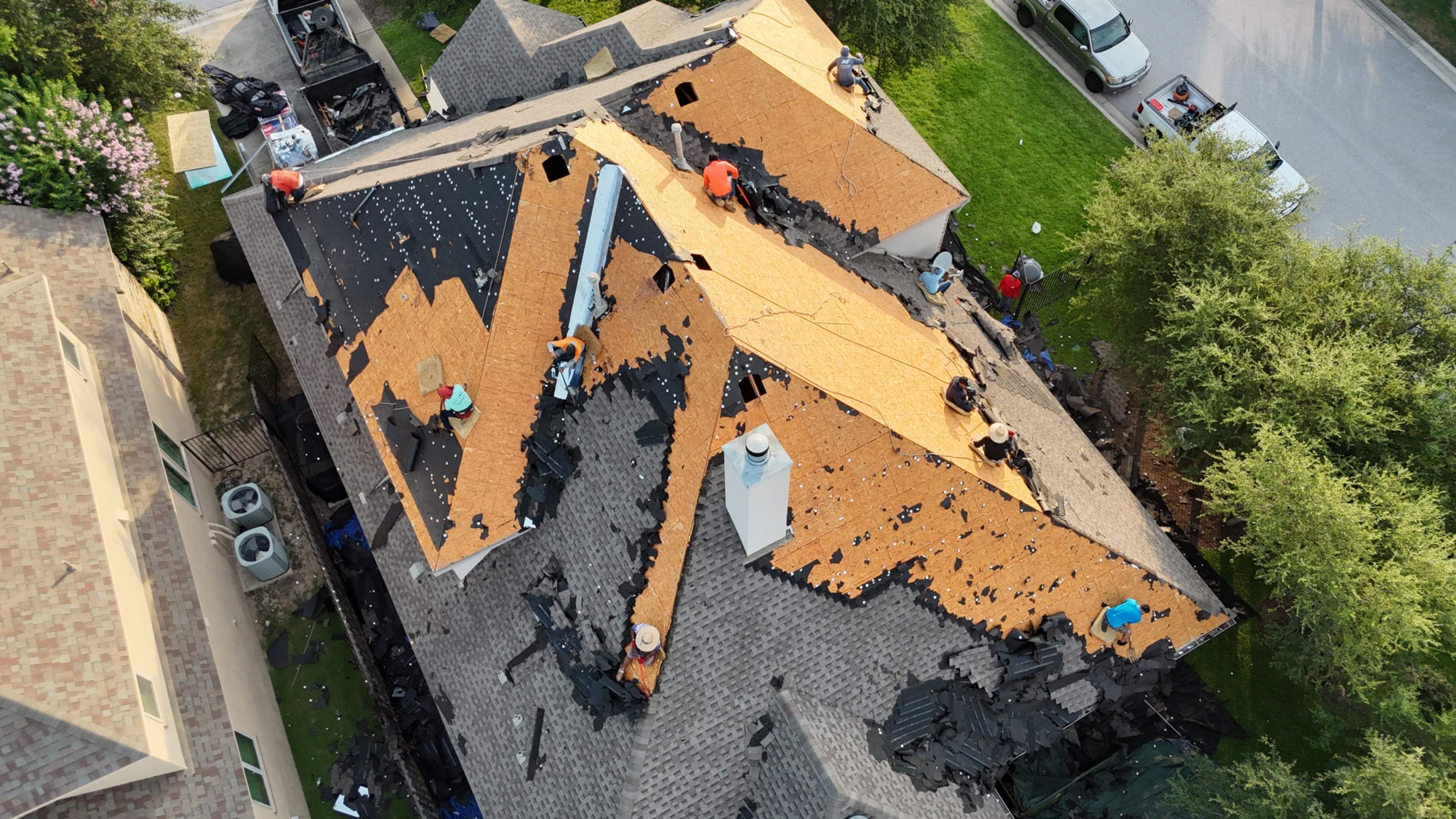 Austin Residential Roof Installation with GAF Shingles and Radiant Barrier by RoofsOnly.com