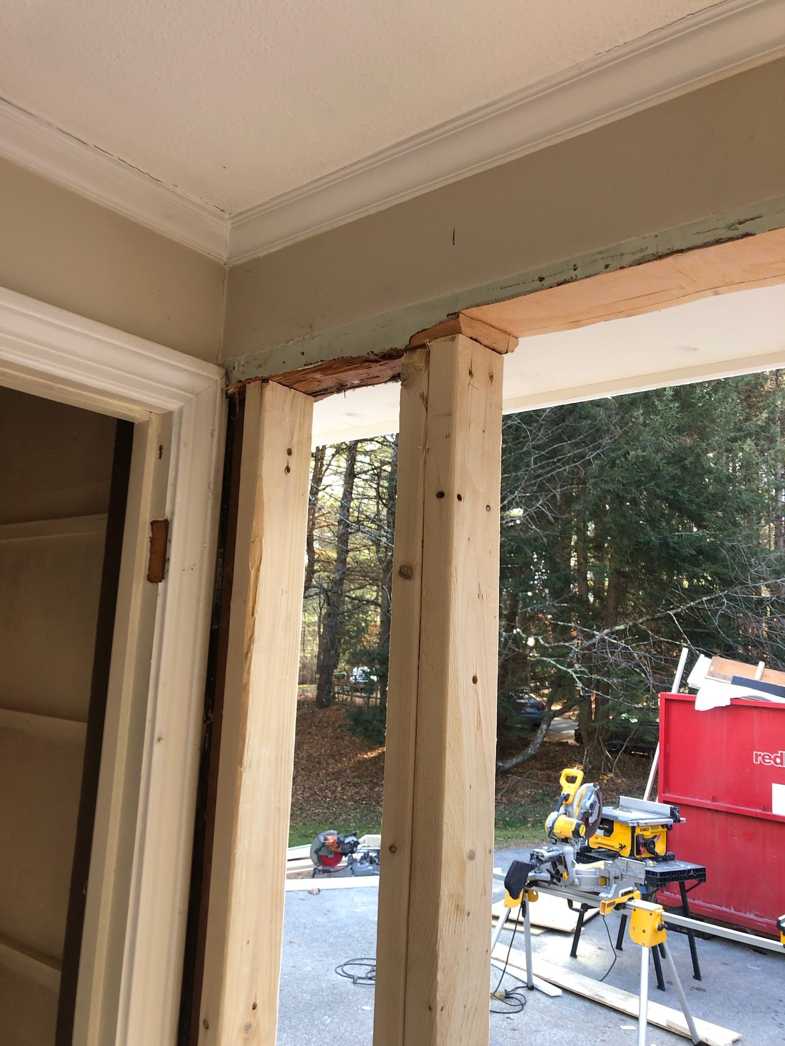 Exterior remodeling in Carlsile, MA by UBrothers Construction