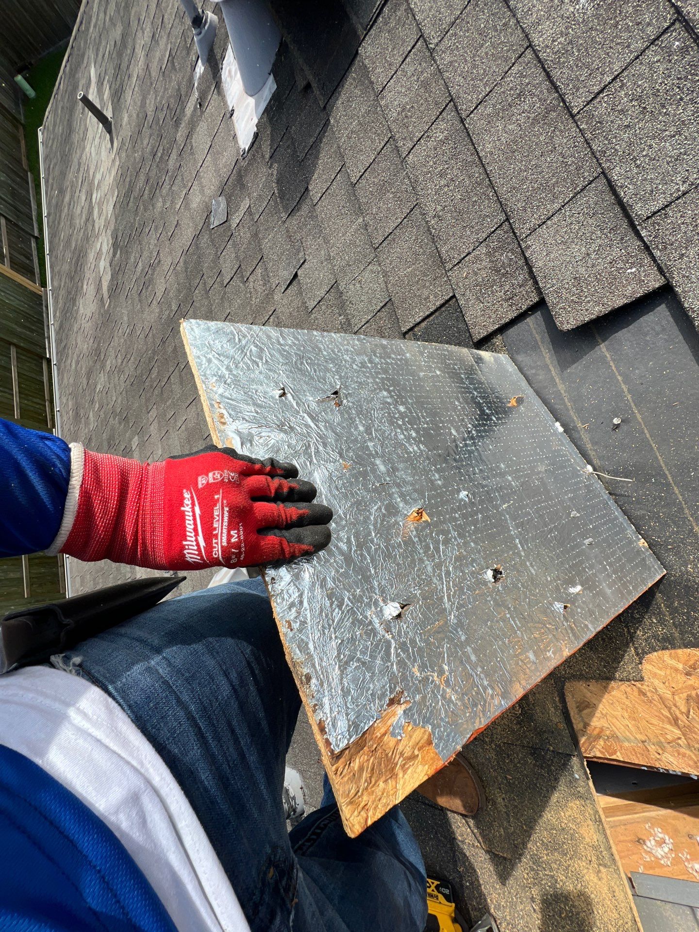 Hail Damage using Owen's Corning Duration (Lifetime) Shingles by Roof Repair Company