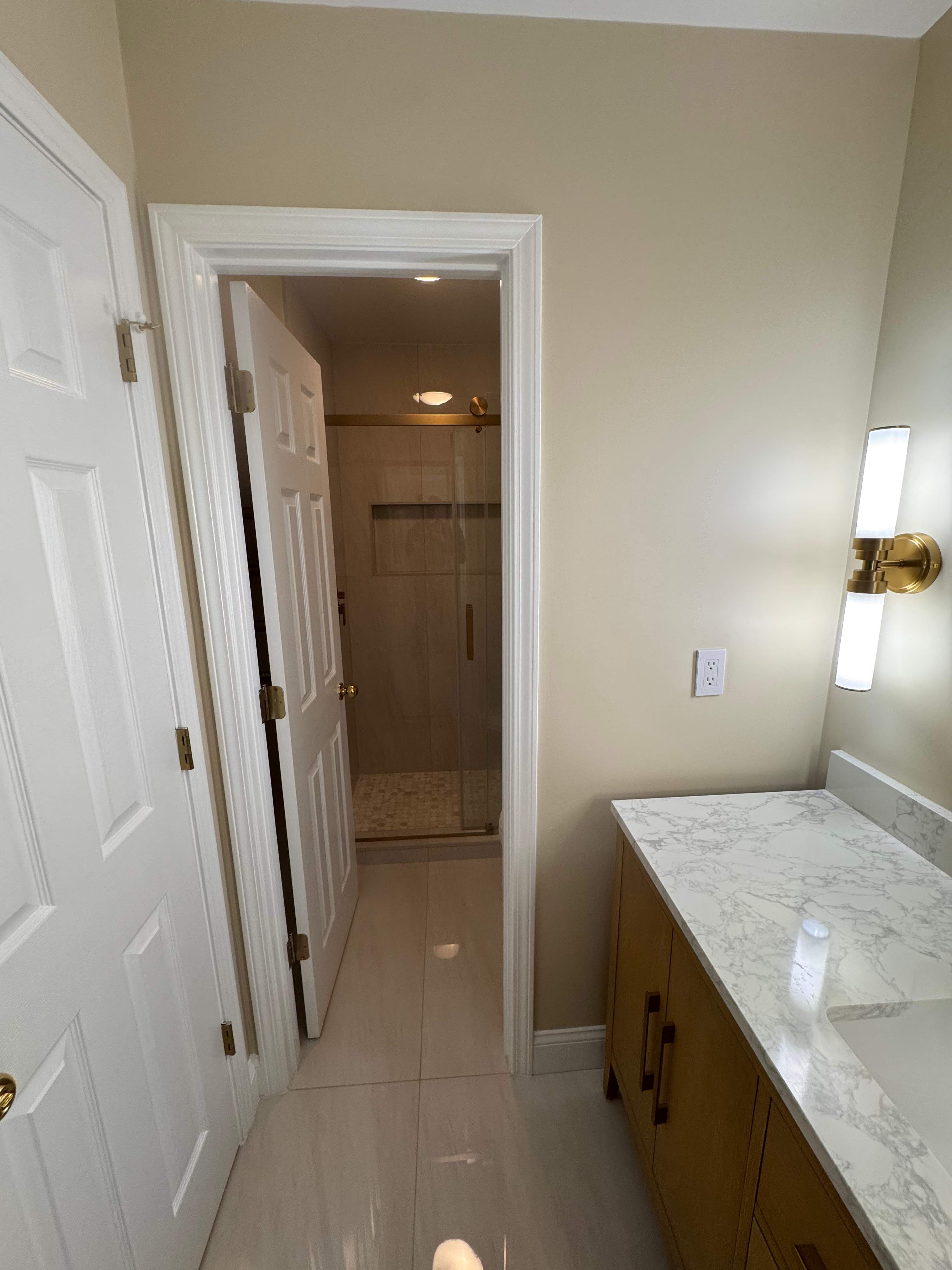 Jack and Jill bathroom renovation by Prudencio