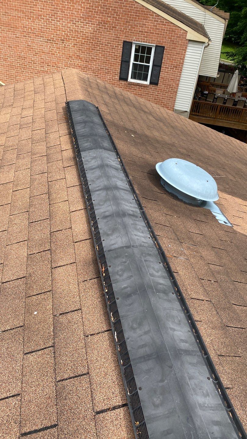 Springfield: CertainTeed Landmark Pro Designer Shingles in Max Def Pewterwood by RM Banning, Inc.