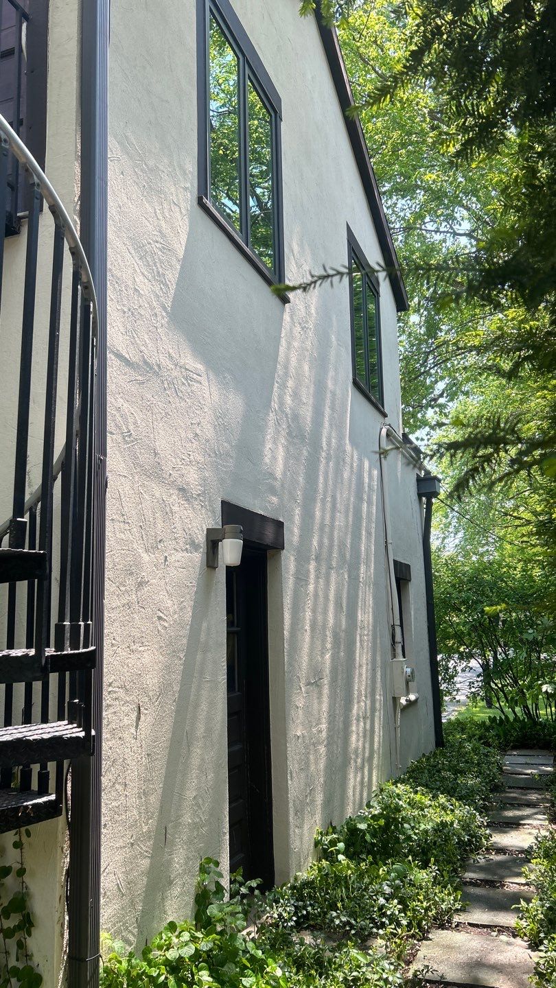Highland Park,IL House washing  by Northern Power Washing LLC.