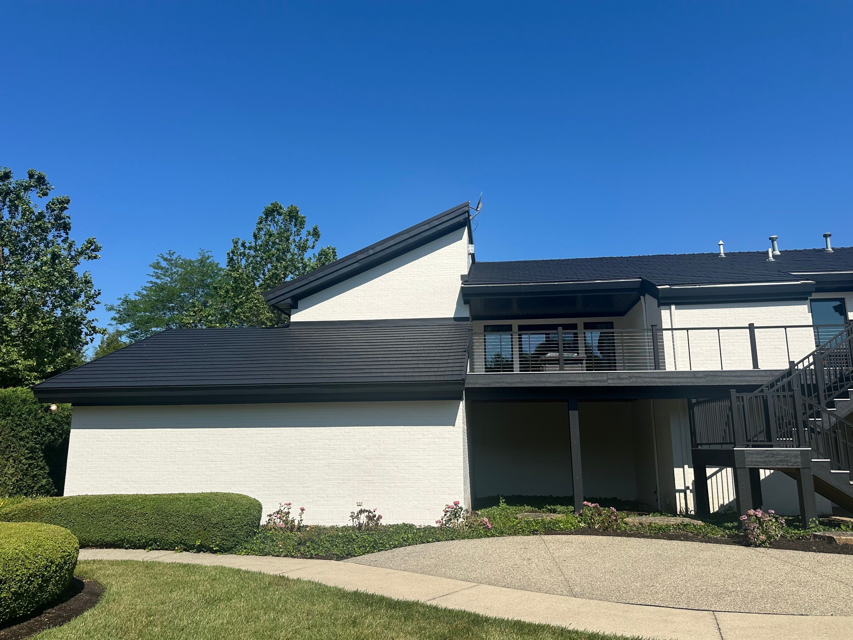 Black Frost Metal Shake Roof & Modern Exterior Renovation – Fort Wayne, IN by 4Ever Metal Roofing