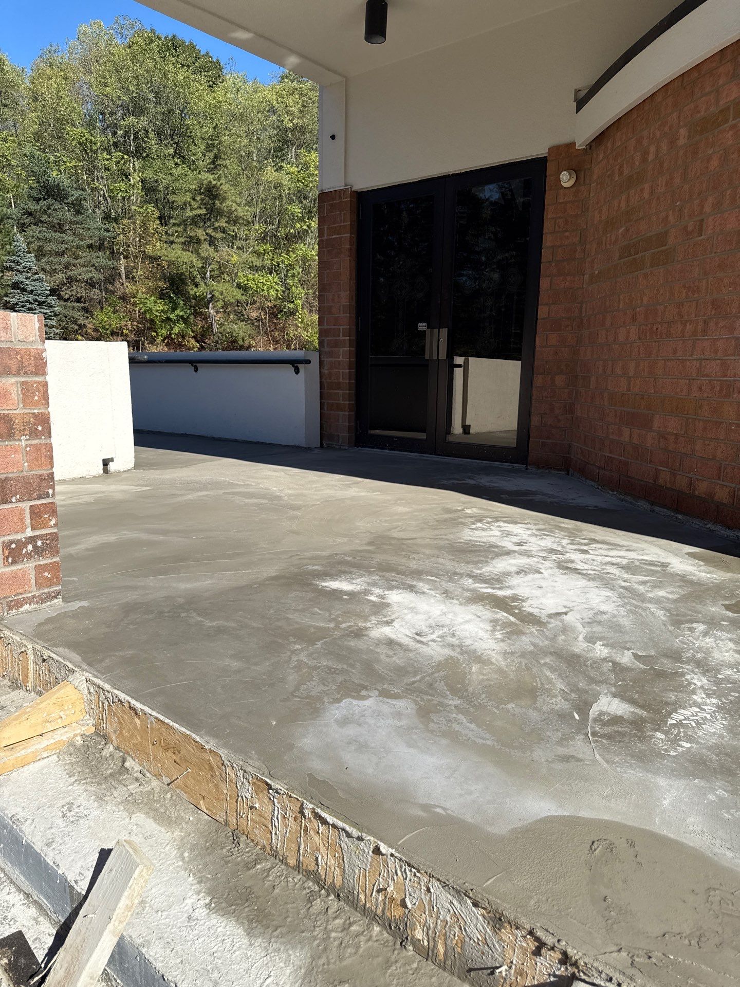 Project in Ambridge by Floors in a Day, Inc