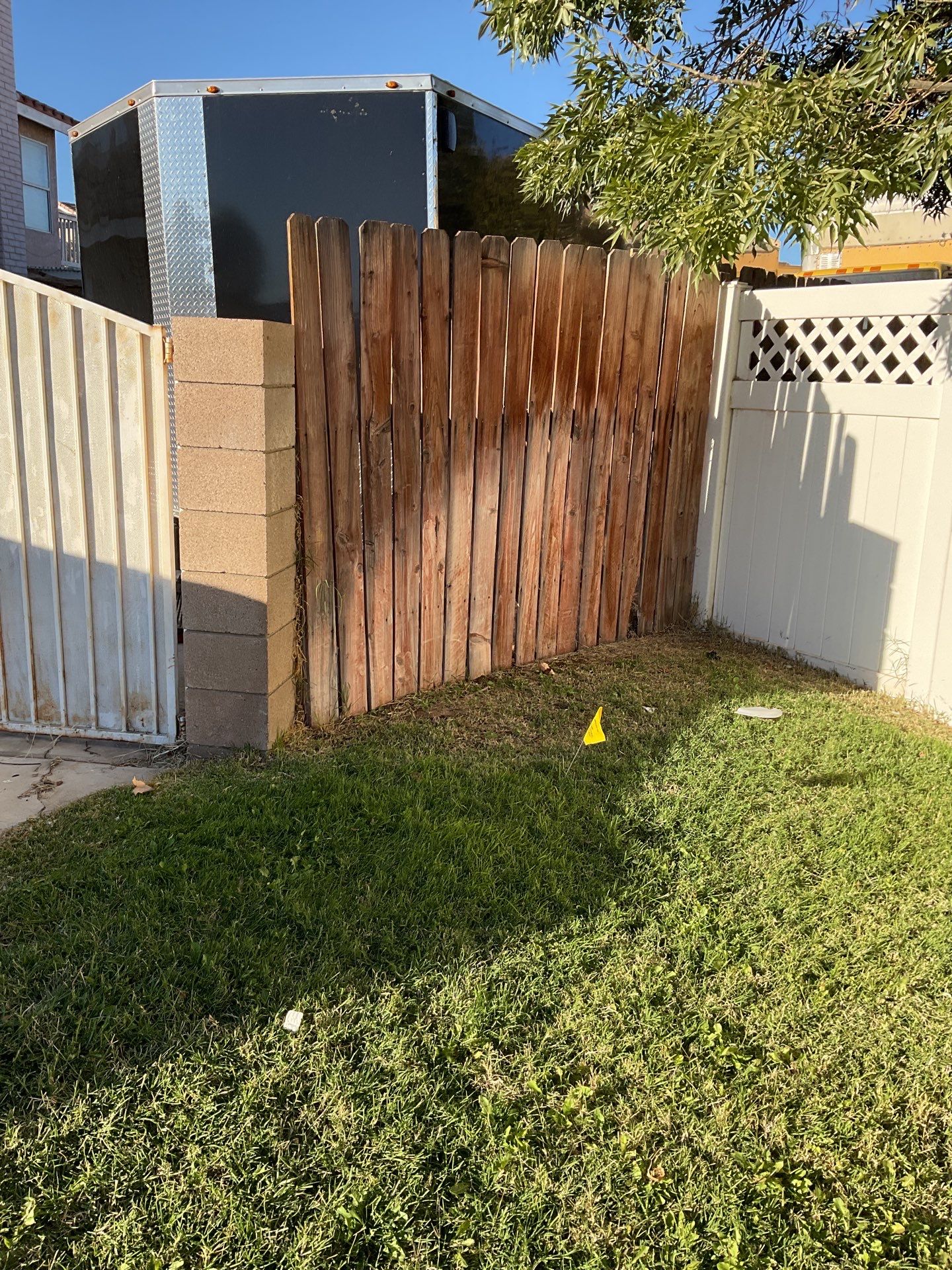 Fence Installation using Vinyl by Fence Guys Inc.