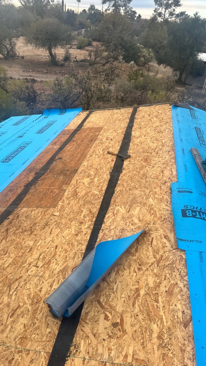 Polar White Exposed Fastener by Reimagine Roofing