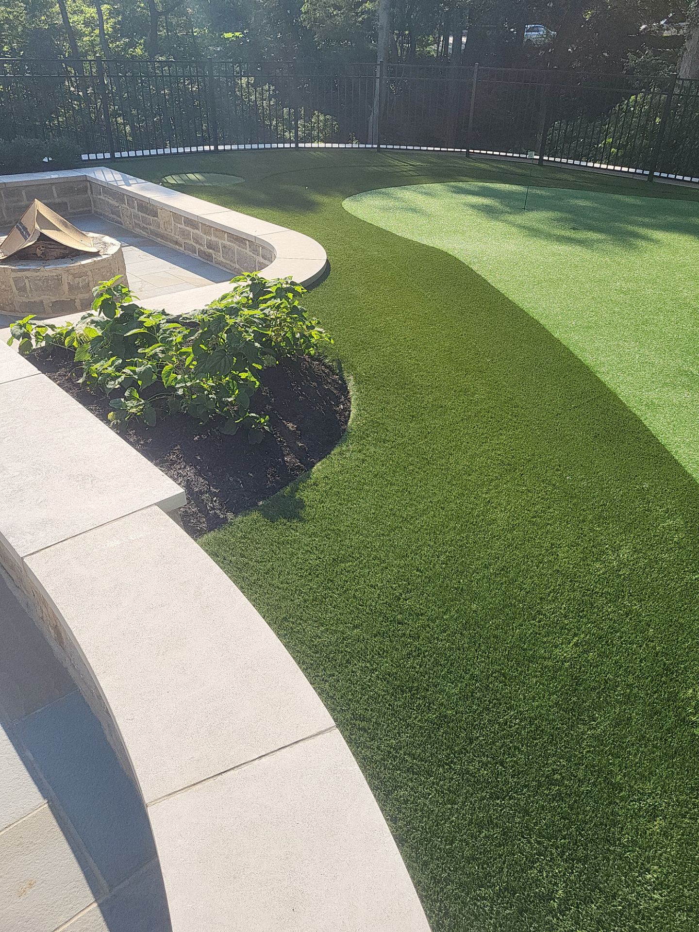 Residential Luxury Golf Green in Upper Arlington, OH by Southwest Greens Midwest