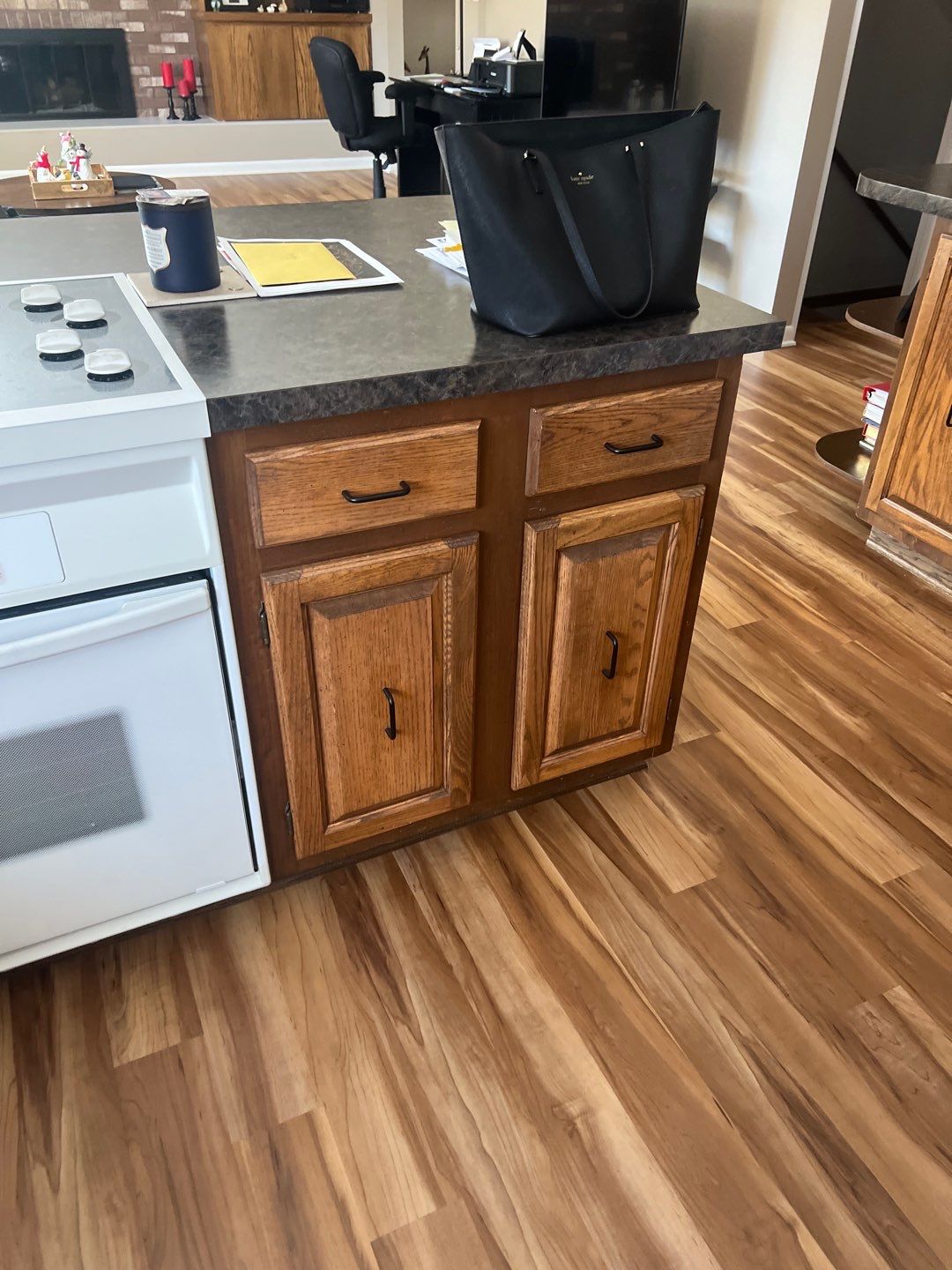 Kitchen Cabinet repaint by Cutting edge painting 