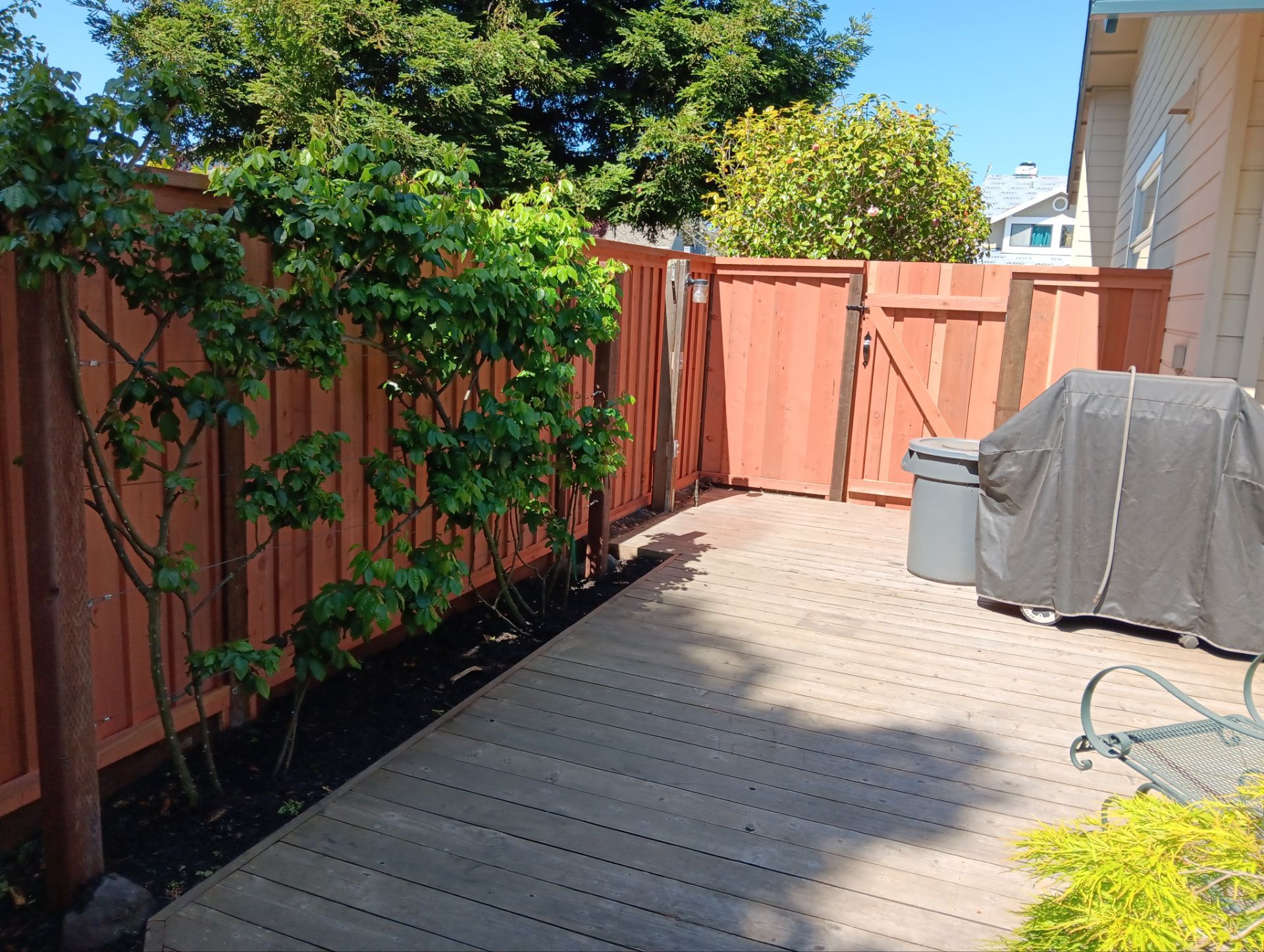 Lap/Louvered Fence with 2x6 Cap by Fremont Fence Inc
