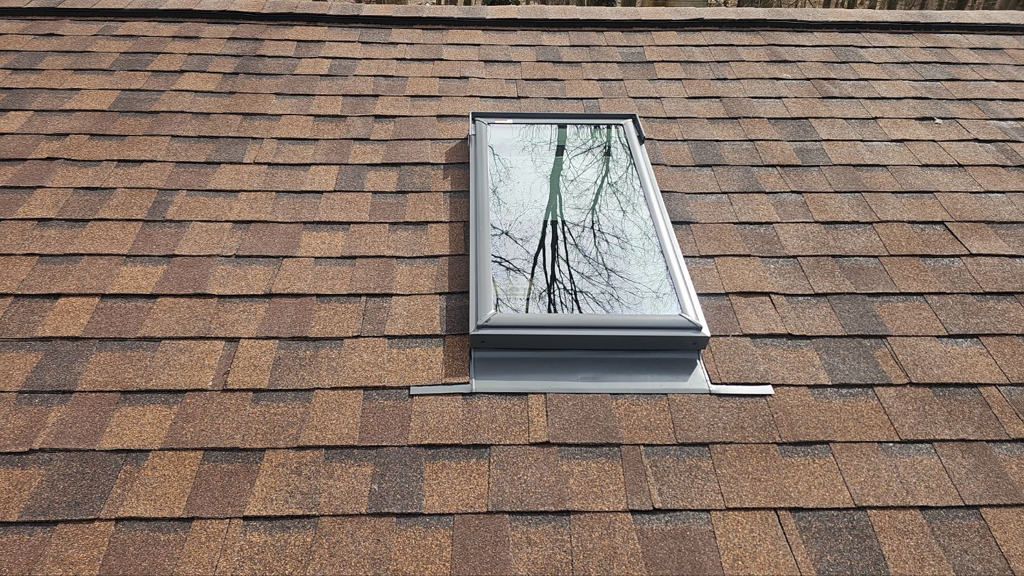 Atlas Pinnacle, Color, Burnt Hickory, Drip Edge, Color, Musket Brown by Eagle Eye Roofing