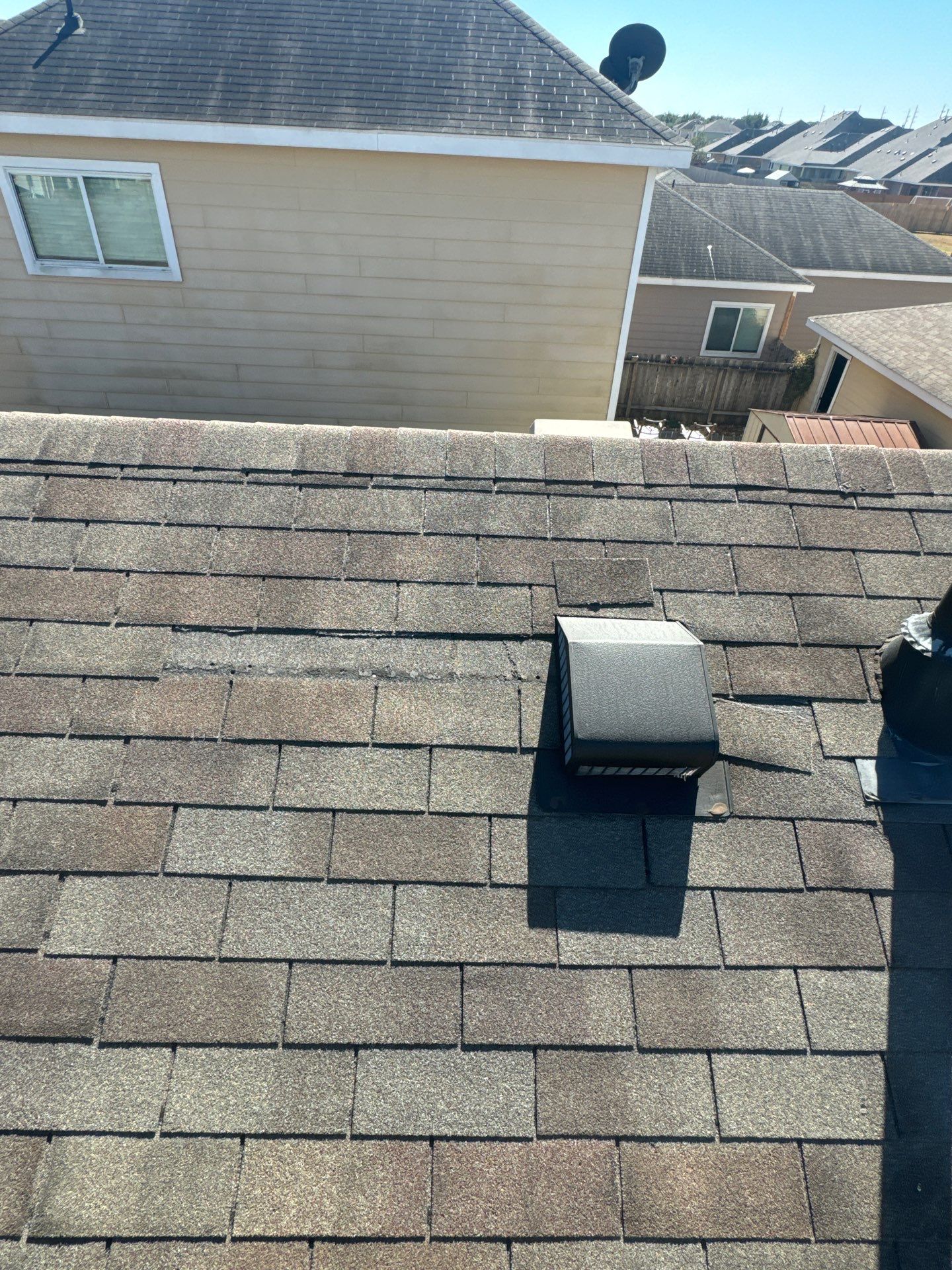 Hail Damage using Owen's Corning Duration (Lifetime) Shingles by Roof Repair Company