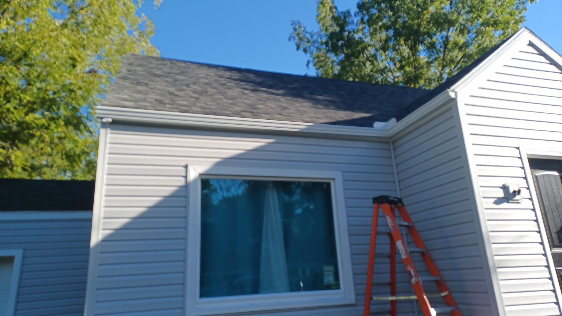 Dakota & Taylor Sellers by Silver Leaf Contracting 