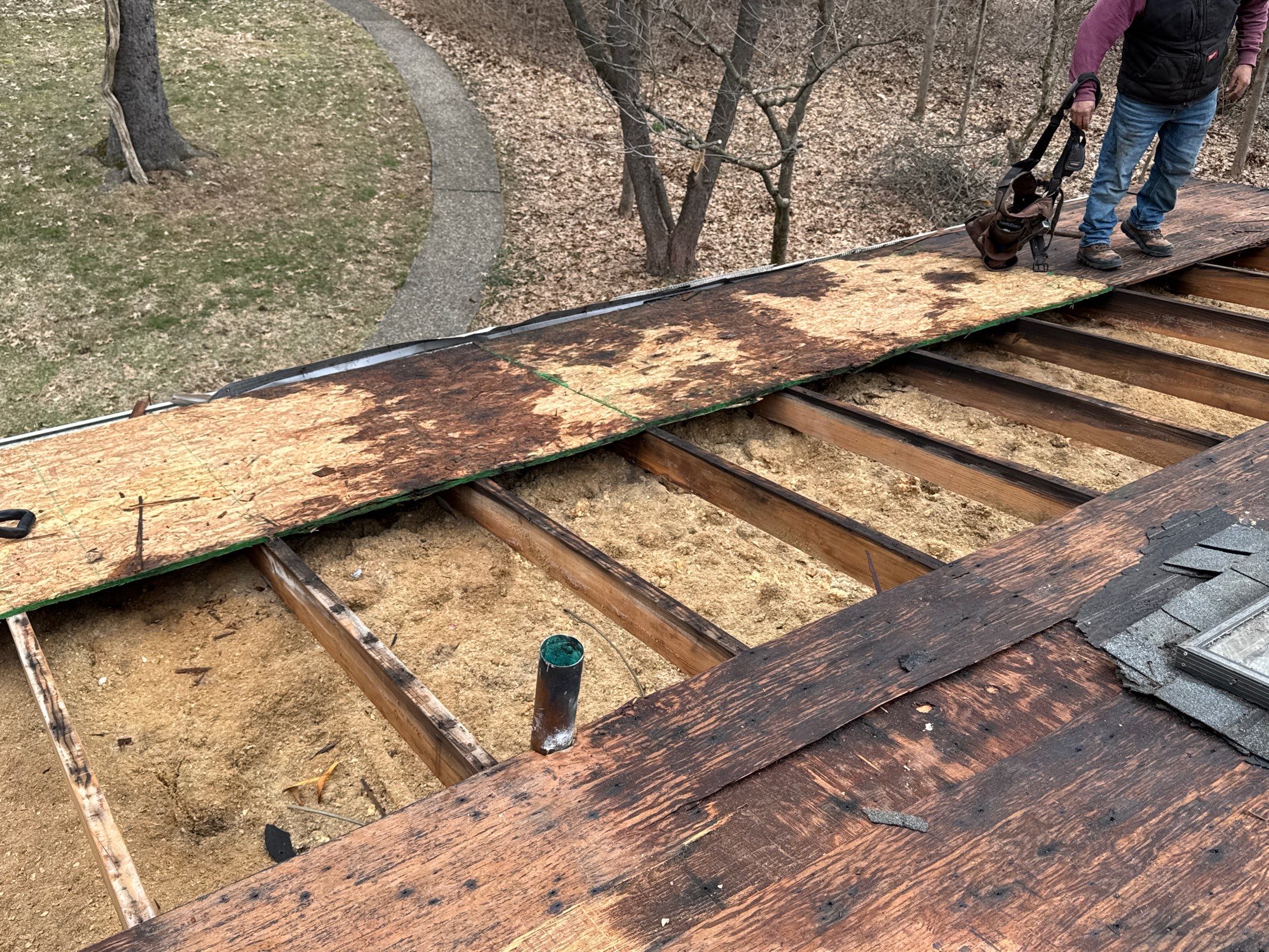 Residential Roofing Installation using Malarkey Vista AR Shingles (Black Oak) by Koontz Construction