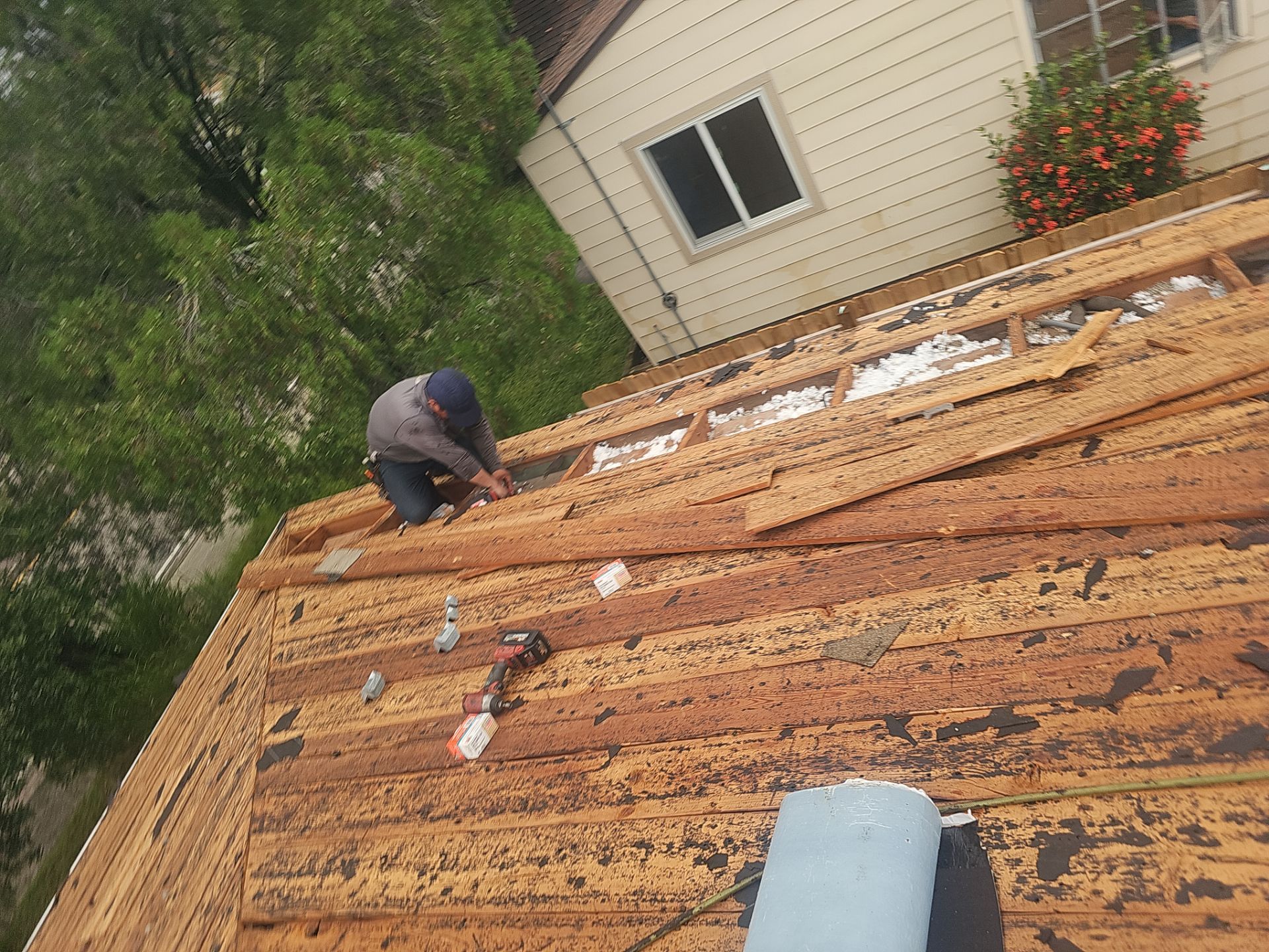 Project in St. Petersburg 33704 by Mitchell Roofing Company LLC 