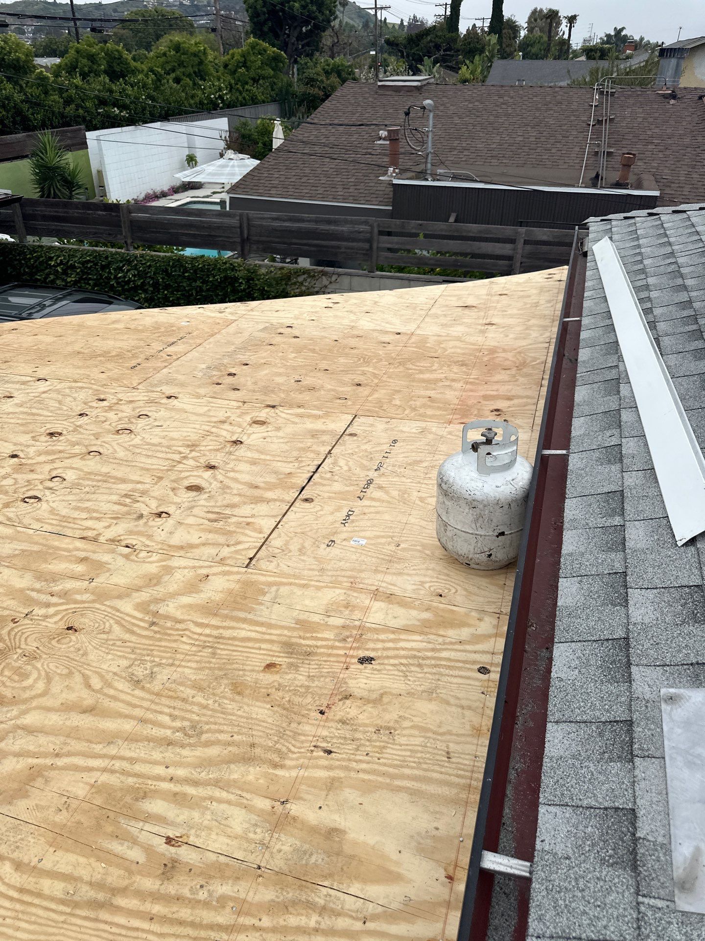 Roof Replacement - Los Angeles, CA 90016 by Epic Roof Replacement