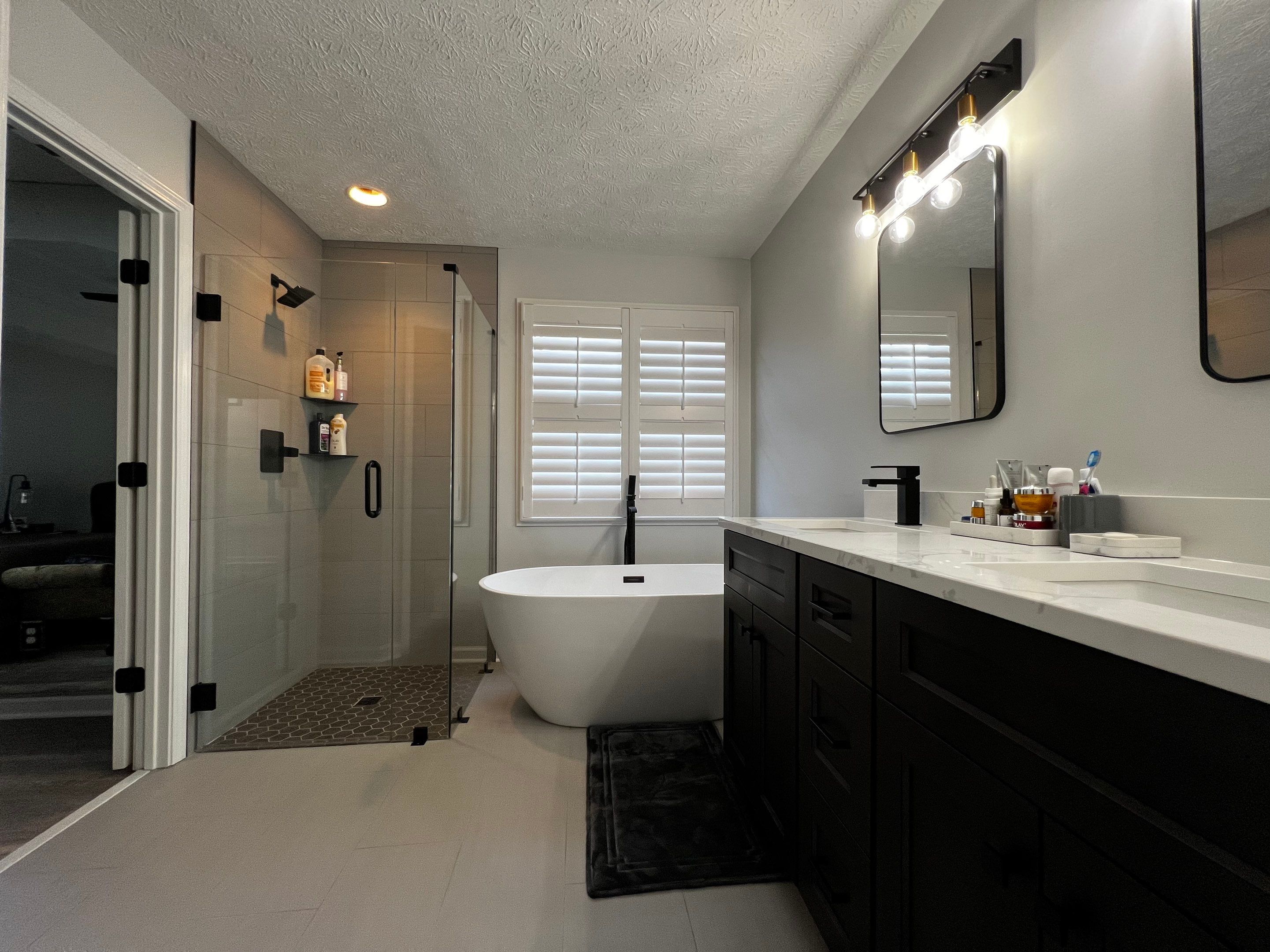 Modern Interior Renovation and Bathroom Remodel in Ellenwood by Swift Home Renovations