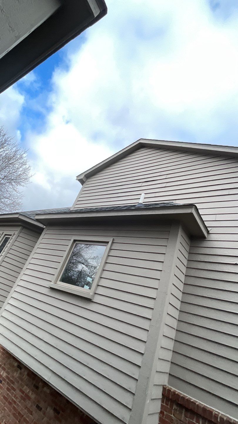 Siding Replacement using CertainTeed Monogram D5 Clapboard by 180 Contractors